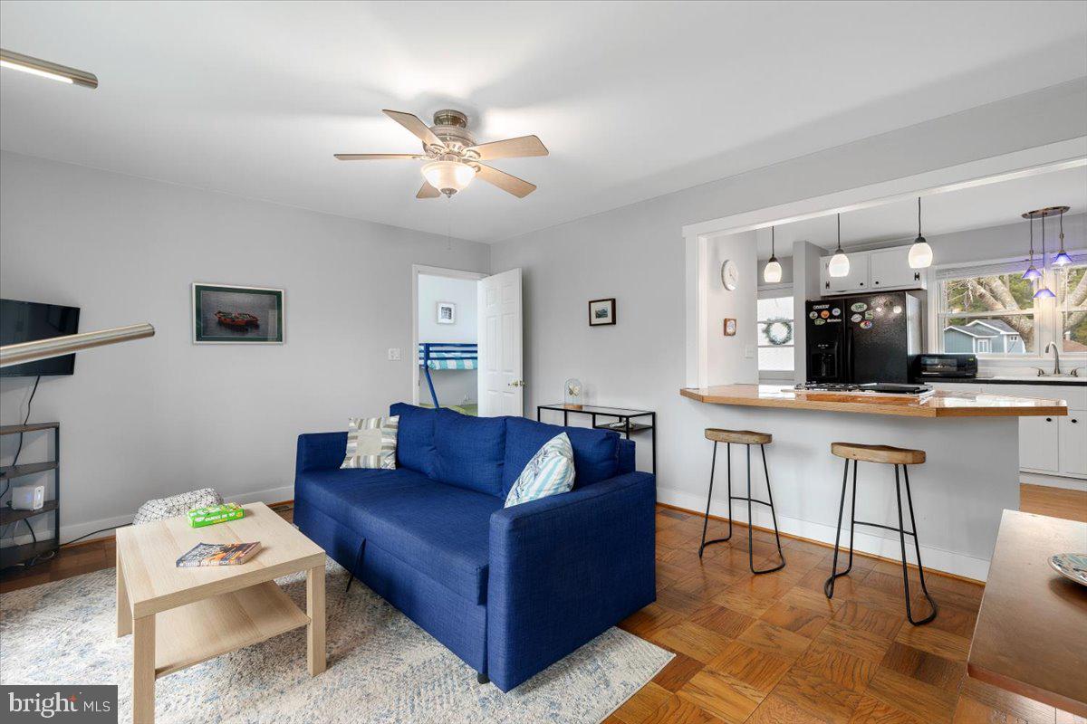 BENNETT POINT - Residential