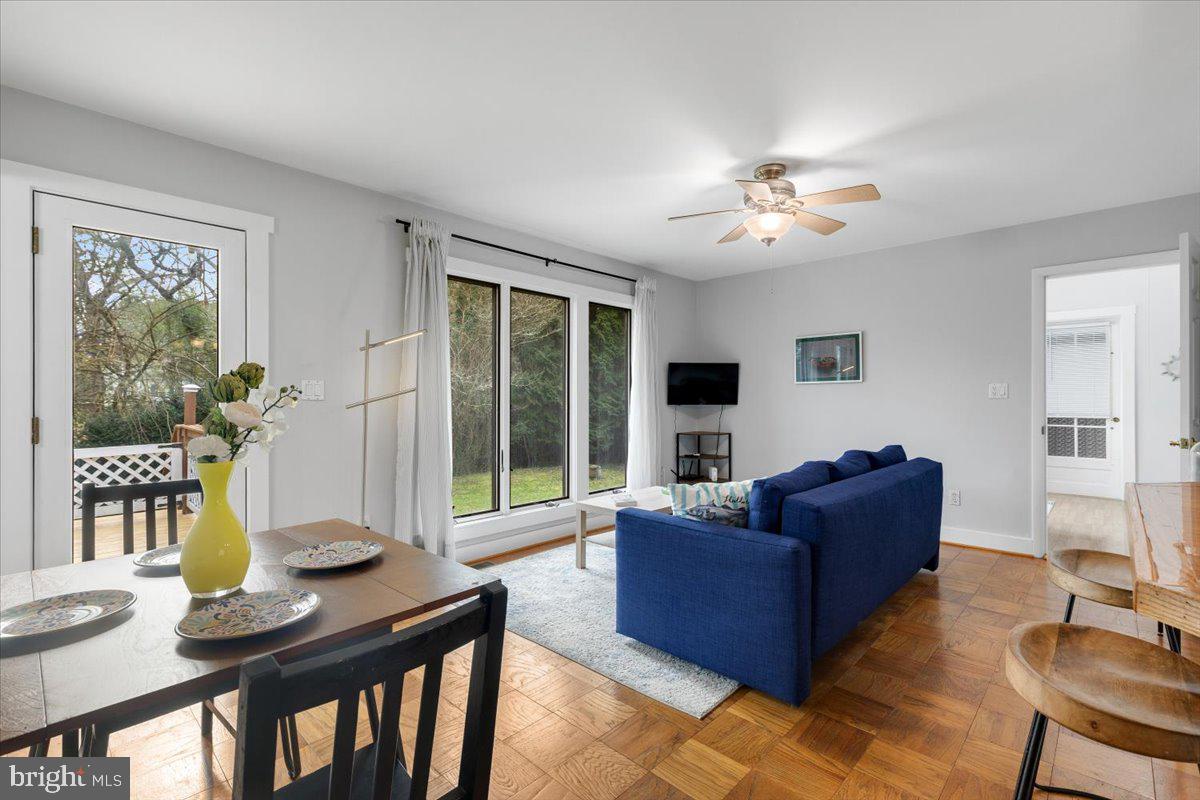 BENNETT POINT - Residential