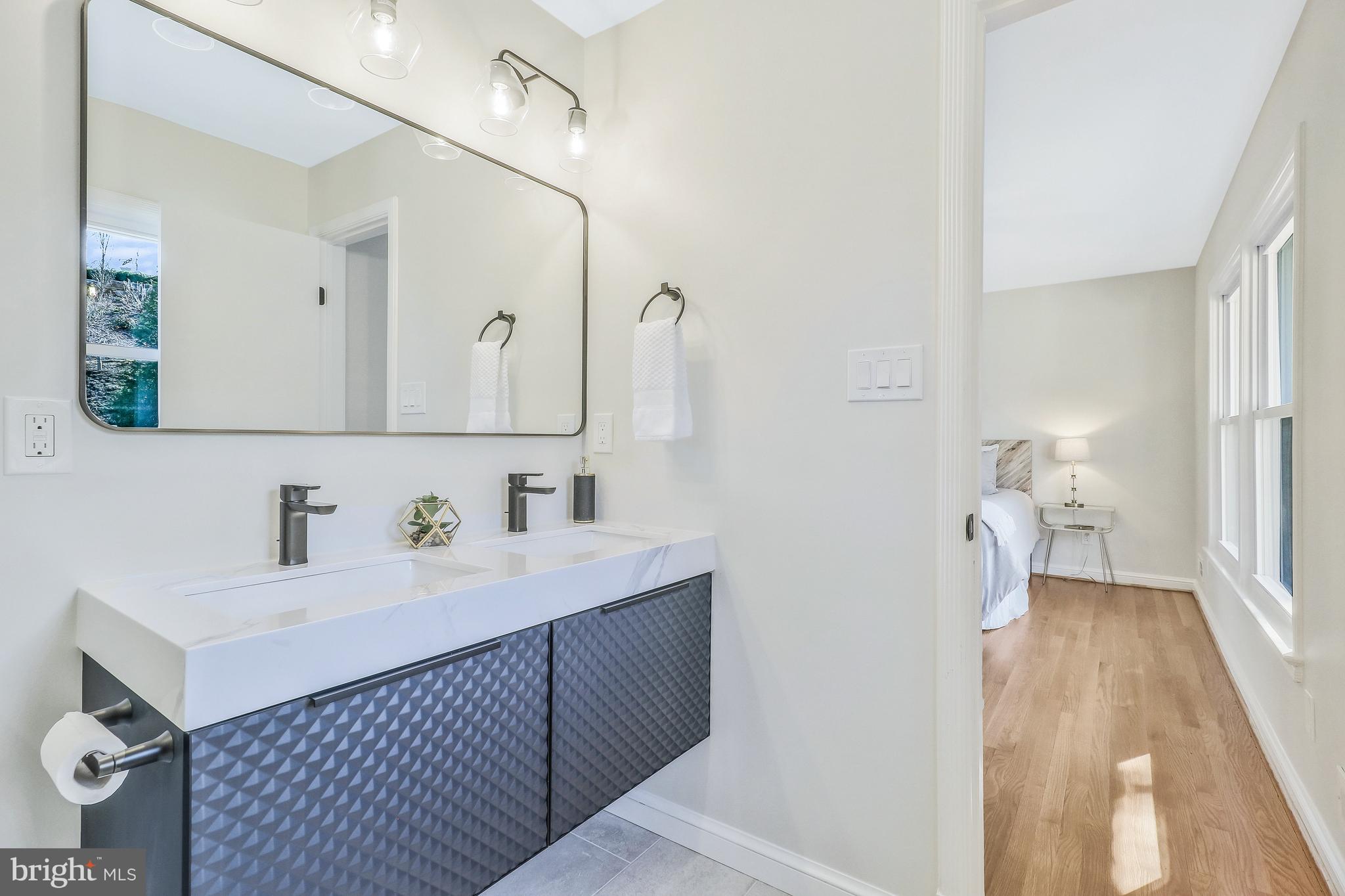 VILLAMAY - Residential