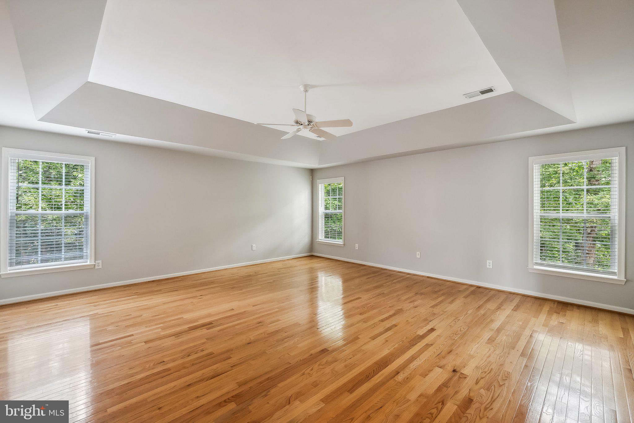 CLIFTON PINES - Residential