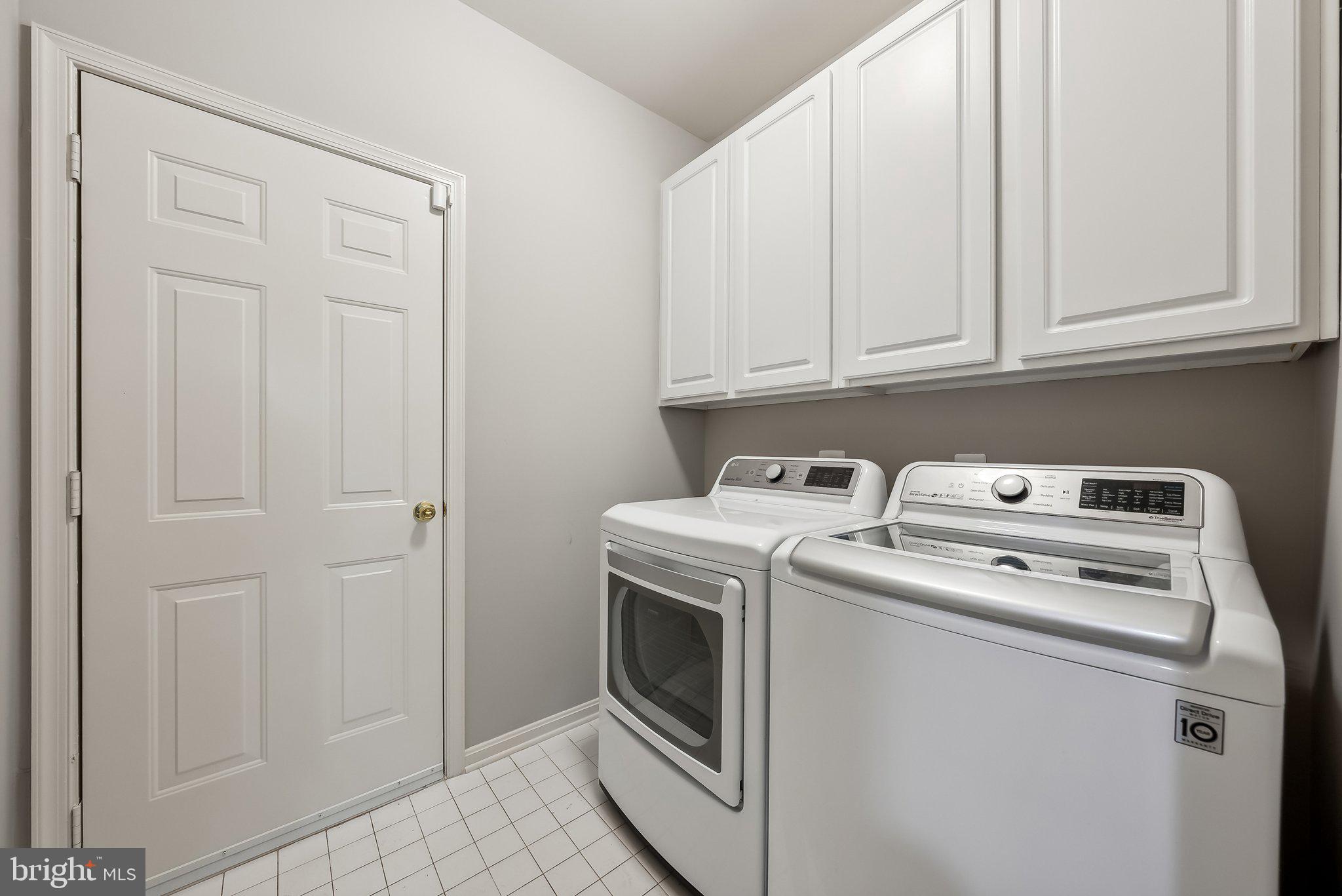 CLIFTON PINES - Residential