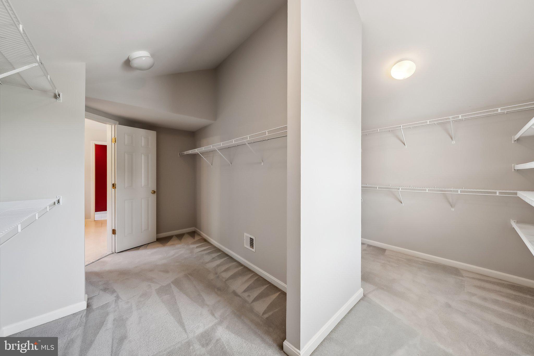 CLIFTON PINES - Residential