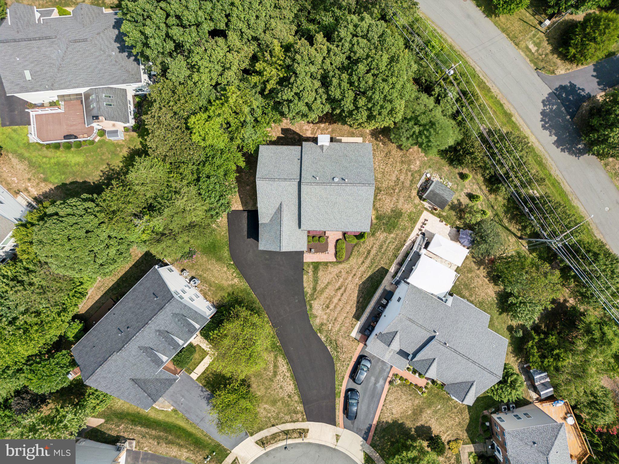 CLIFTON PINES - Residential