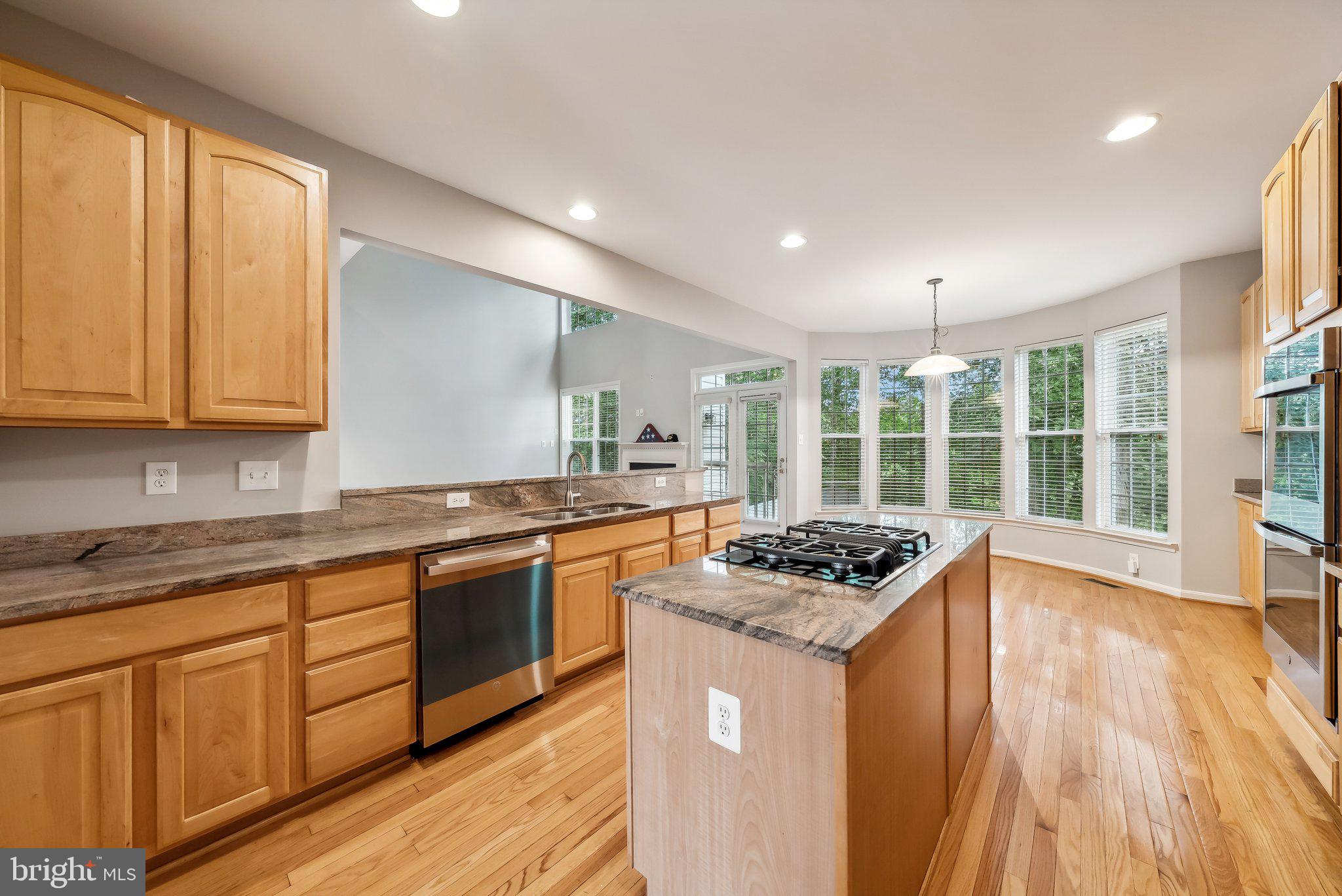 CLIFTON PINES - Residential