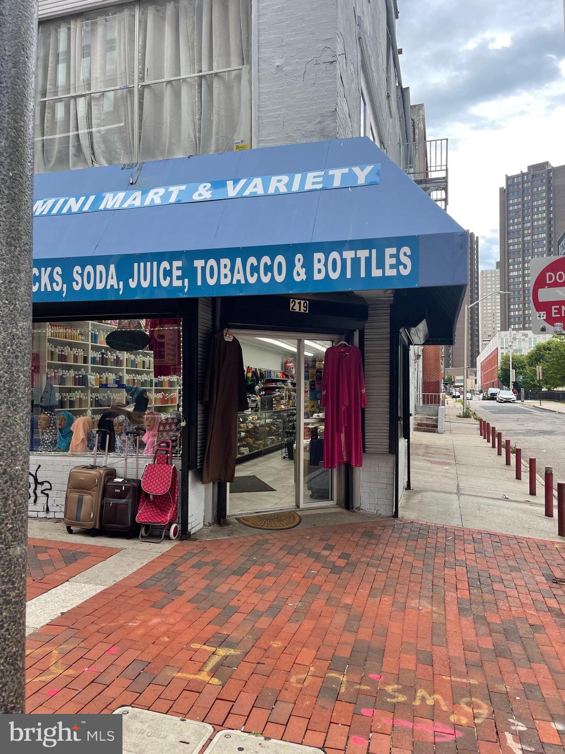 219 N HOWARD STREET
