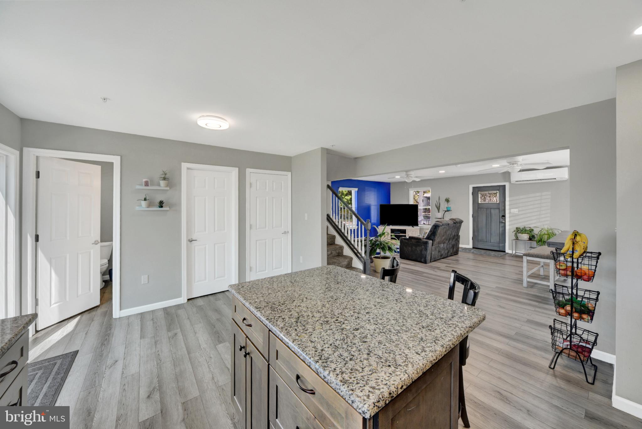 PERKINSVILLE - Residential