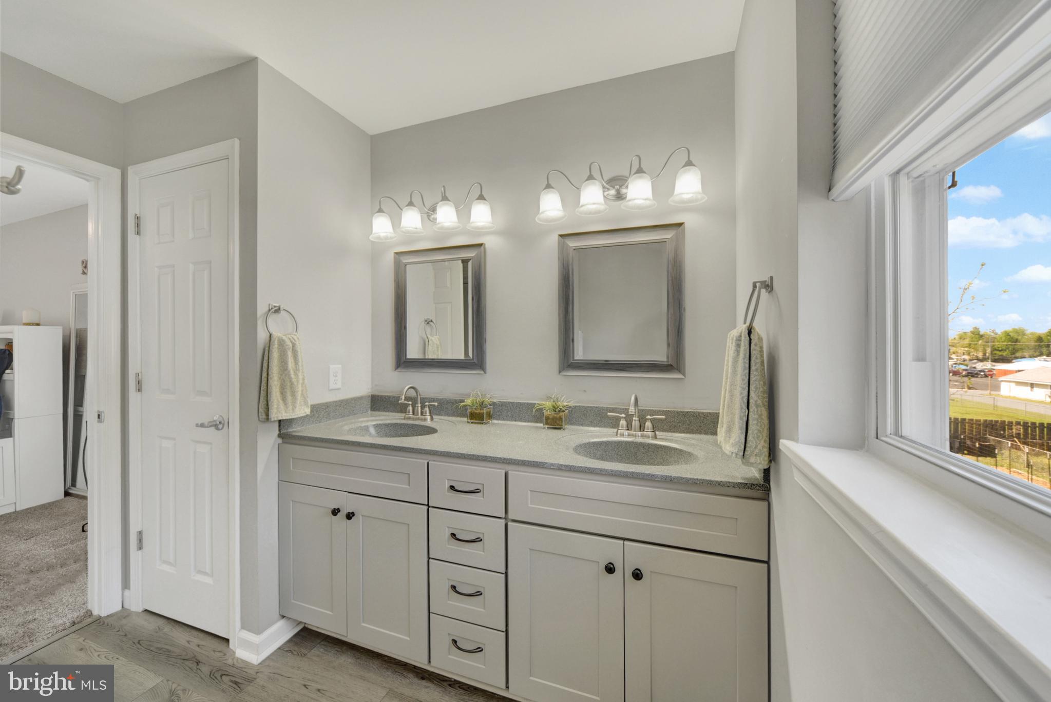 PERKINSVILLE - Residential