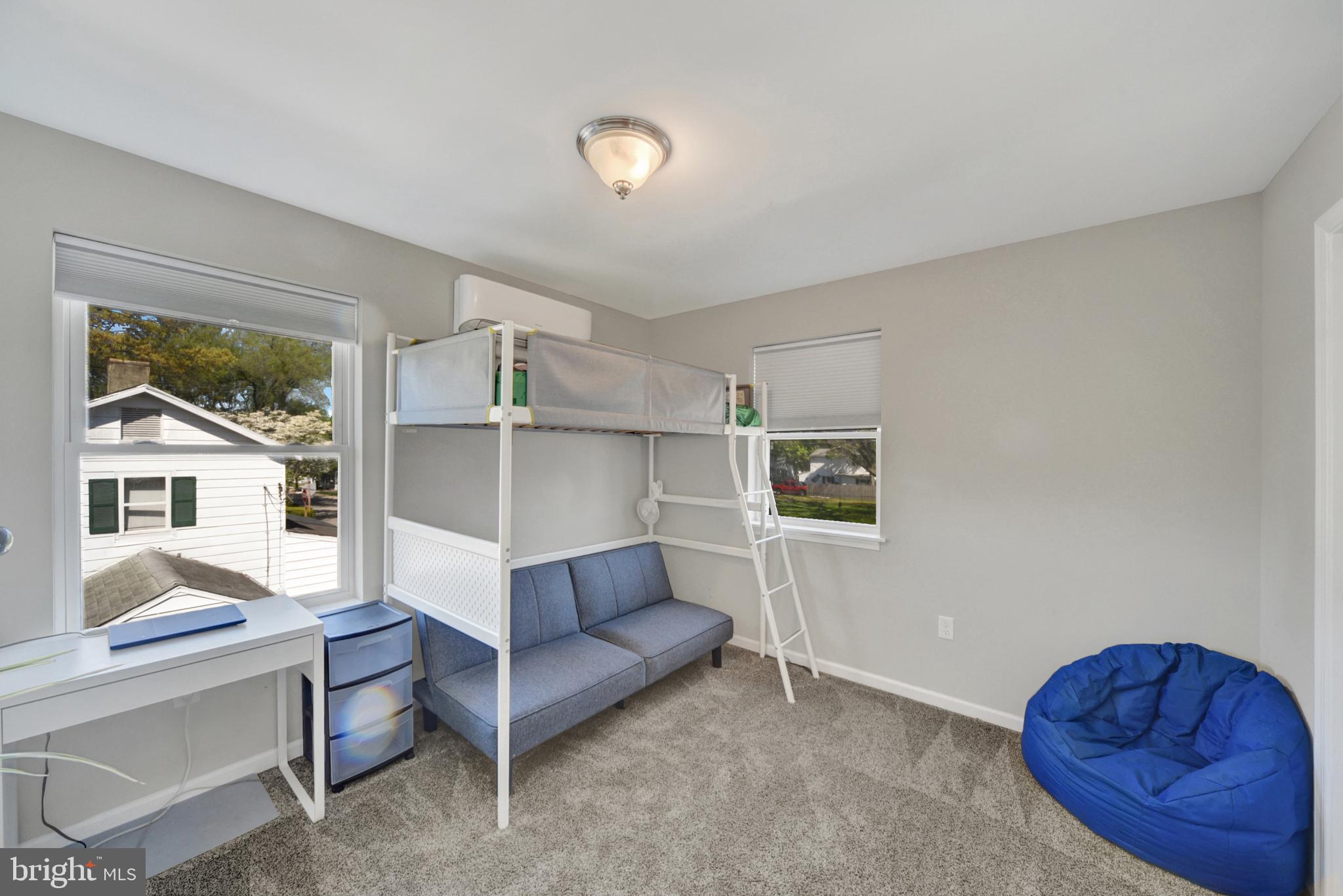 PERKINSVILLE - Residential
