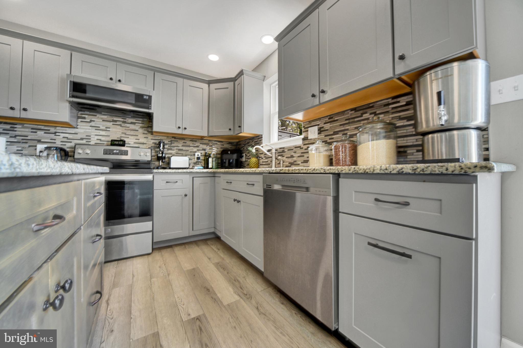 PERKINSVILLE - Residential