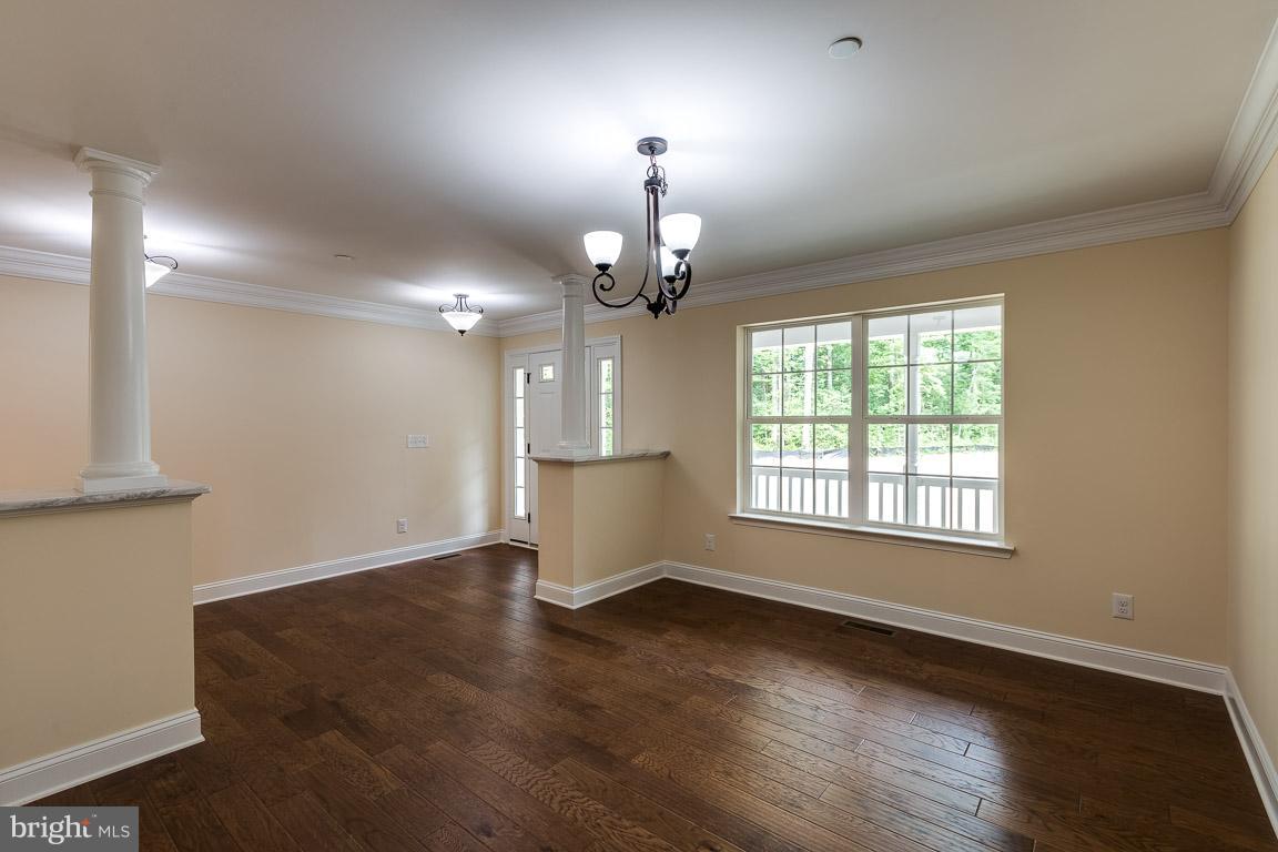 RIVERWOOD FARMS - Residential