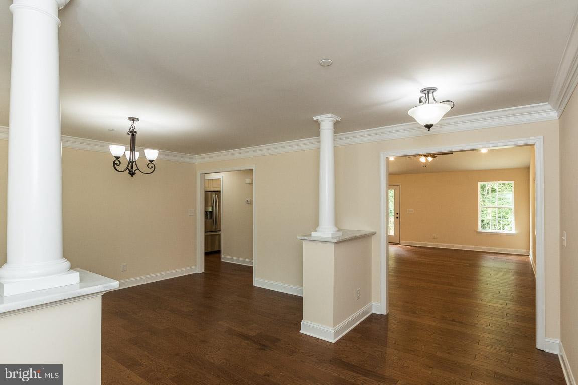 RIVERWOOD FARMS - Residential