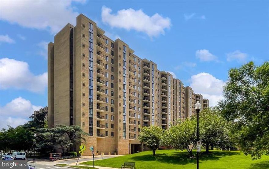 PRICE IMPROVEMENT! Welcome to Unit 426 at The Brittany — a rarely available, well-appointed 2-bedroom, 2-bath Corner Unit offering over 1,100 square feet of comfortable and contemporary living in one of South Arlington’s most amenity-rich communities.
This spacious layout features a large open-concept living and dining area with hardwood floors and a private balcony. The kitchen includes stainless steel appliances, Bosch range hood, a wine cooler, and ample cabinet storage. The primary suite offers a walk-in closet and a private en-suite bath, while the second bedroom and full hall bath provide excellent flexibility for guests, a roommate, or a home office.
Two assigned covered garage parking spaces conveniently located near the elevator and a separate storage unit add rare convenience and value. Other highlights include in-unit washer/dryer and central HVAC.
The Brittany offers resort-style amenities: 24/7 concierge, outdoor pool, fitness center, tennis courts, media room, party room, and more. Located just minutes from Shirlington, Columbia Pike, and major commuter routes (I-395, Route 50), with ART and Metrobus services at your doorstep, direct access to Four Mile Run Trail, and a Capital Bikeshare station nearby on S George Mason Dr.
Spacious, well-located, and full of extras — this is the one you've been waiting for in South Arlington.