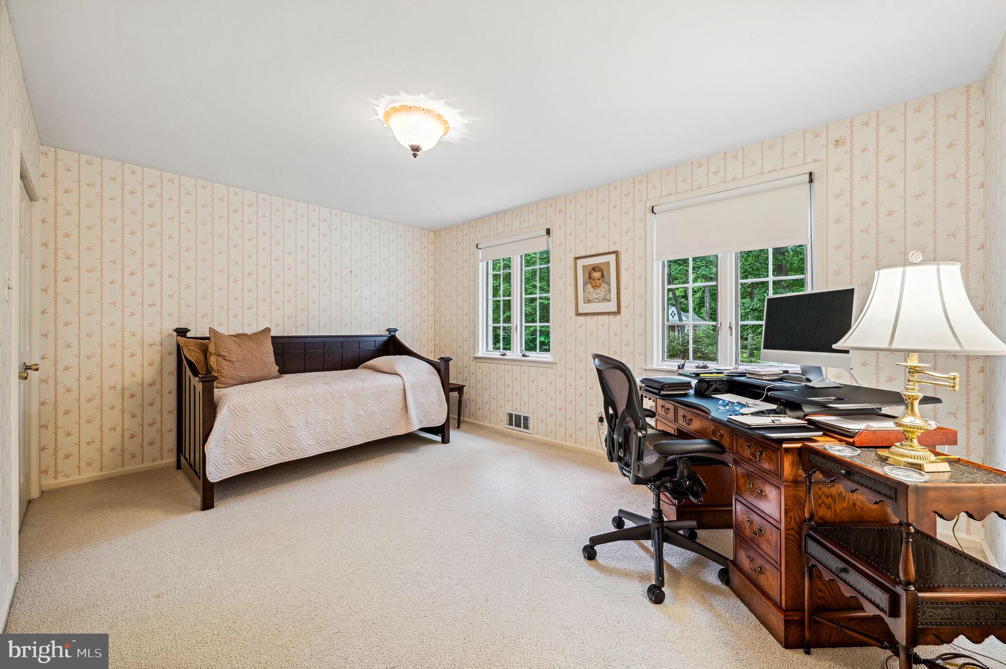 NORTHWOODS - Residential