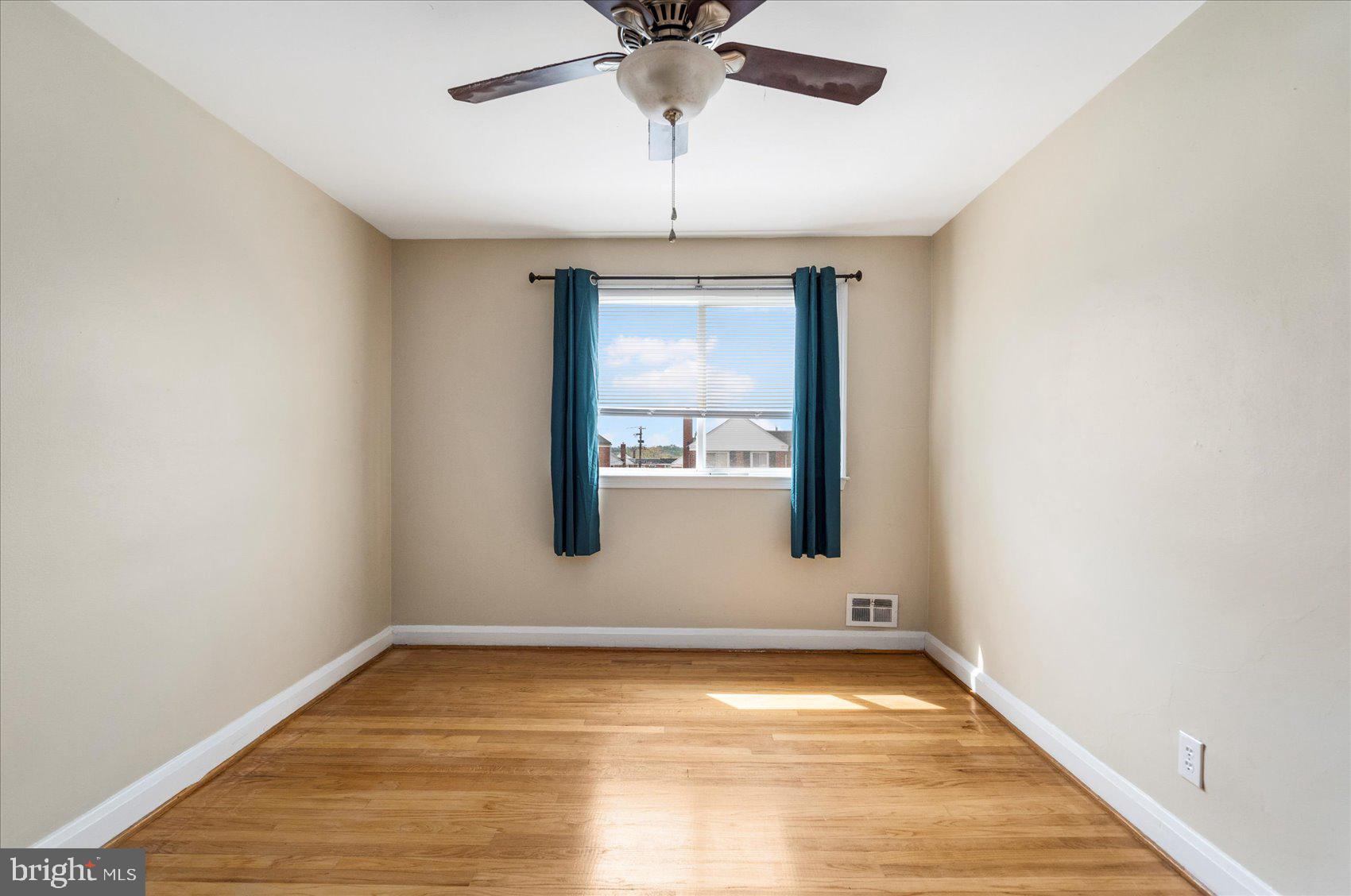 HILLENDALE - Residential