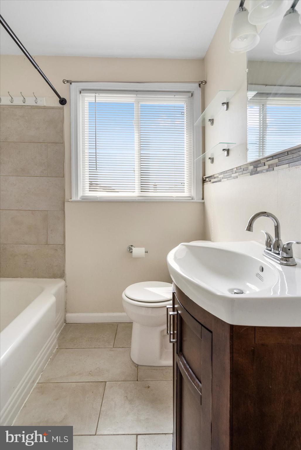 HILLENDALE - Residential