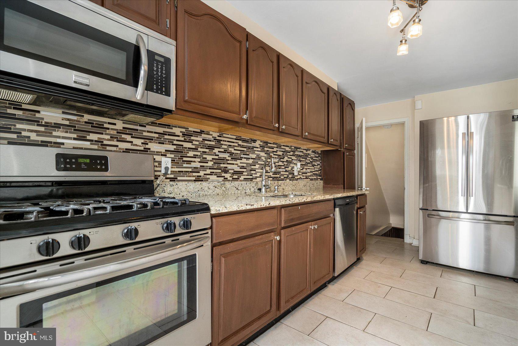 HILLENDALE - Residential