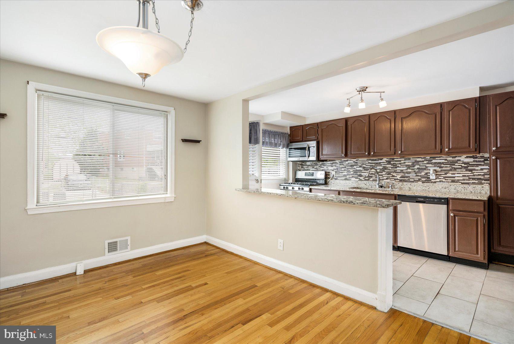 HILLENDALE - Residential