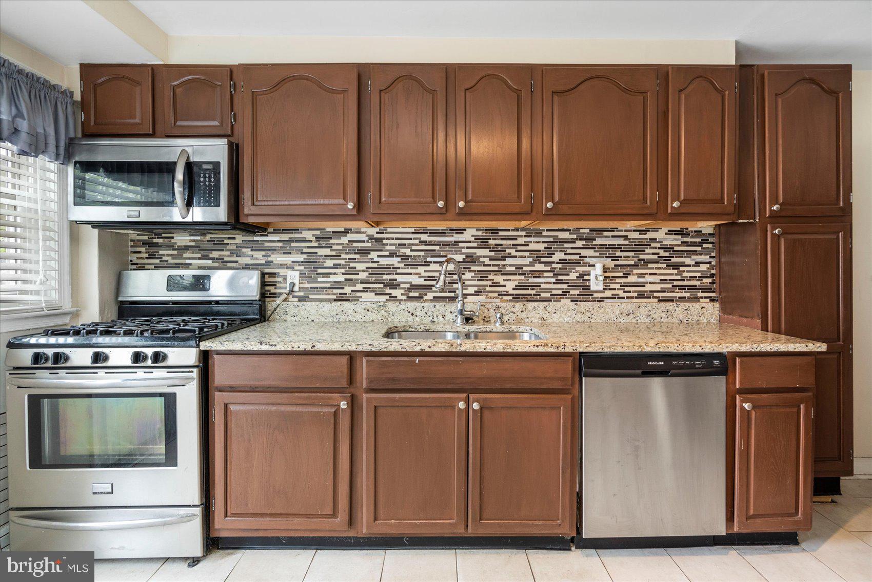 HILLENDALE - Residential