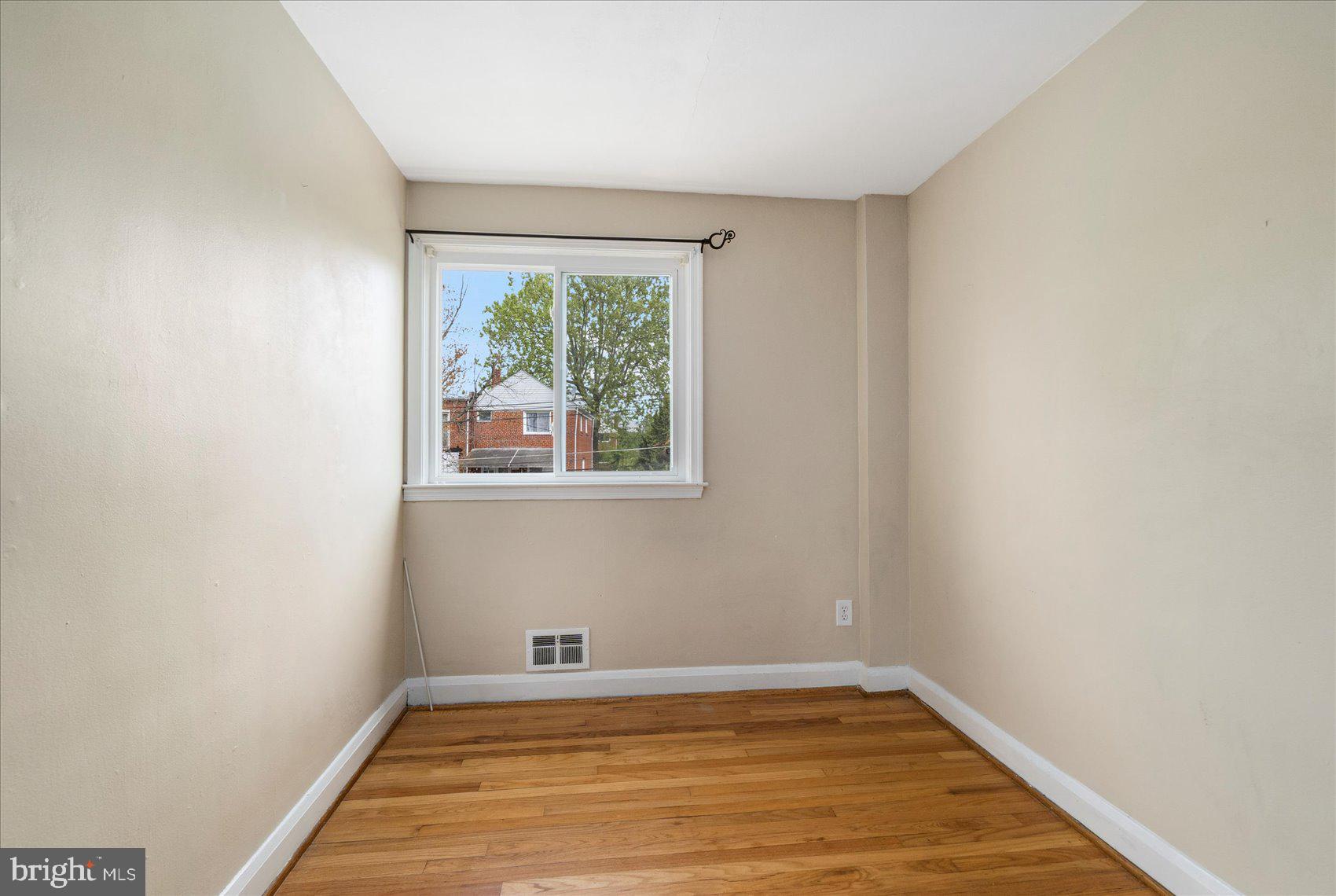 HILLENDALE - Residential