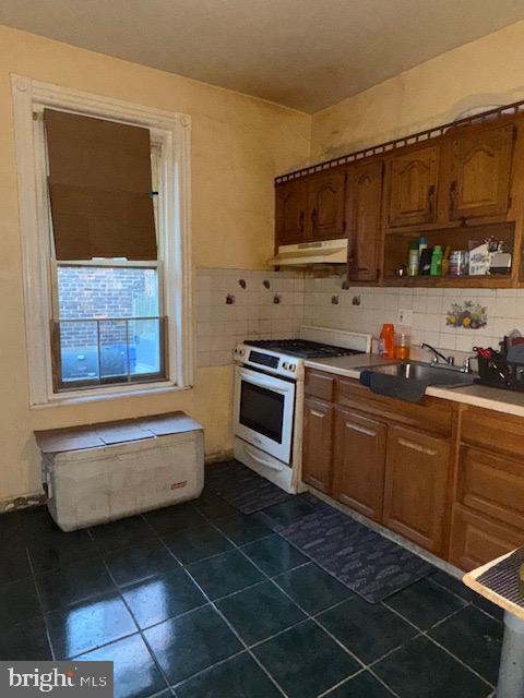 FRANKFORD - Residential