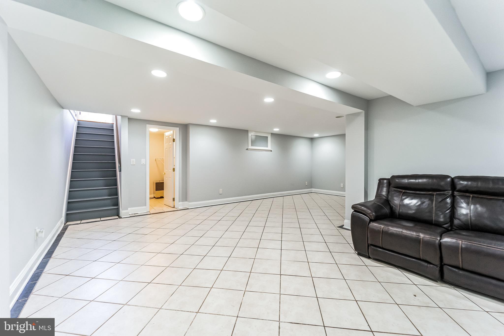 ODENTON HEIGHTS - Residential