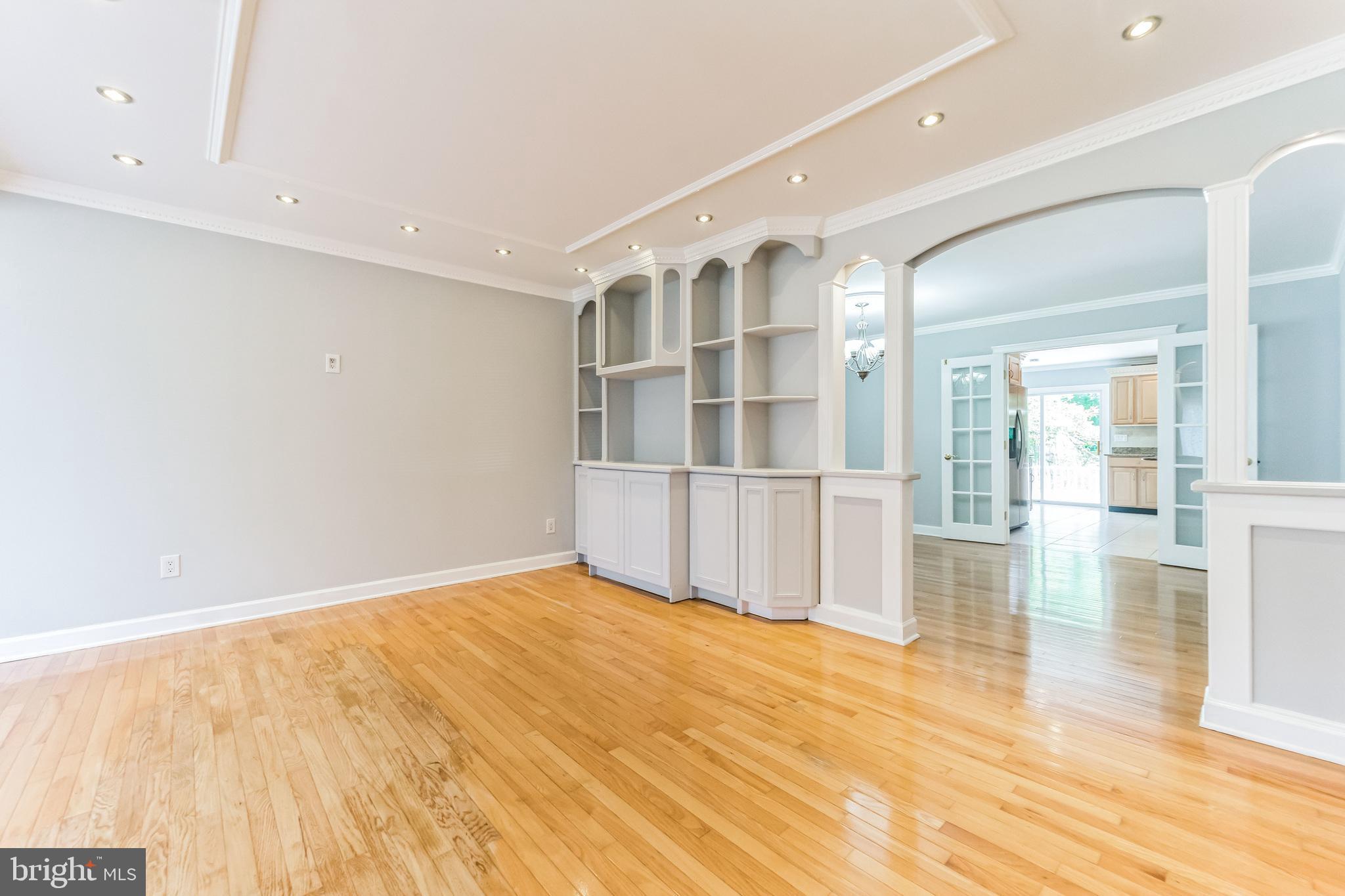 ODENTON HEIGHTS - Residential