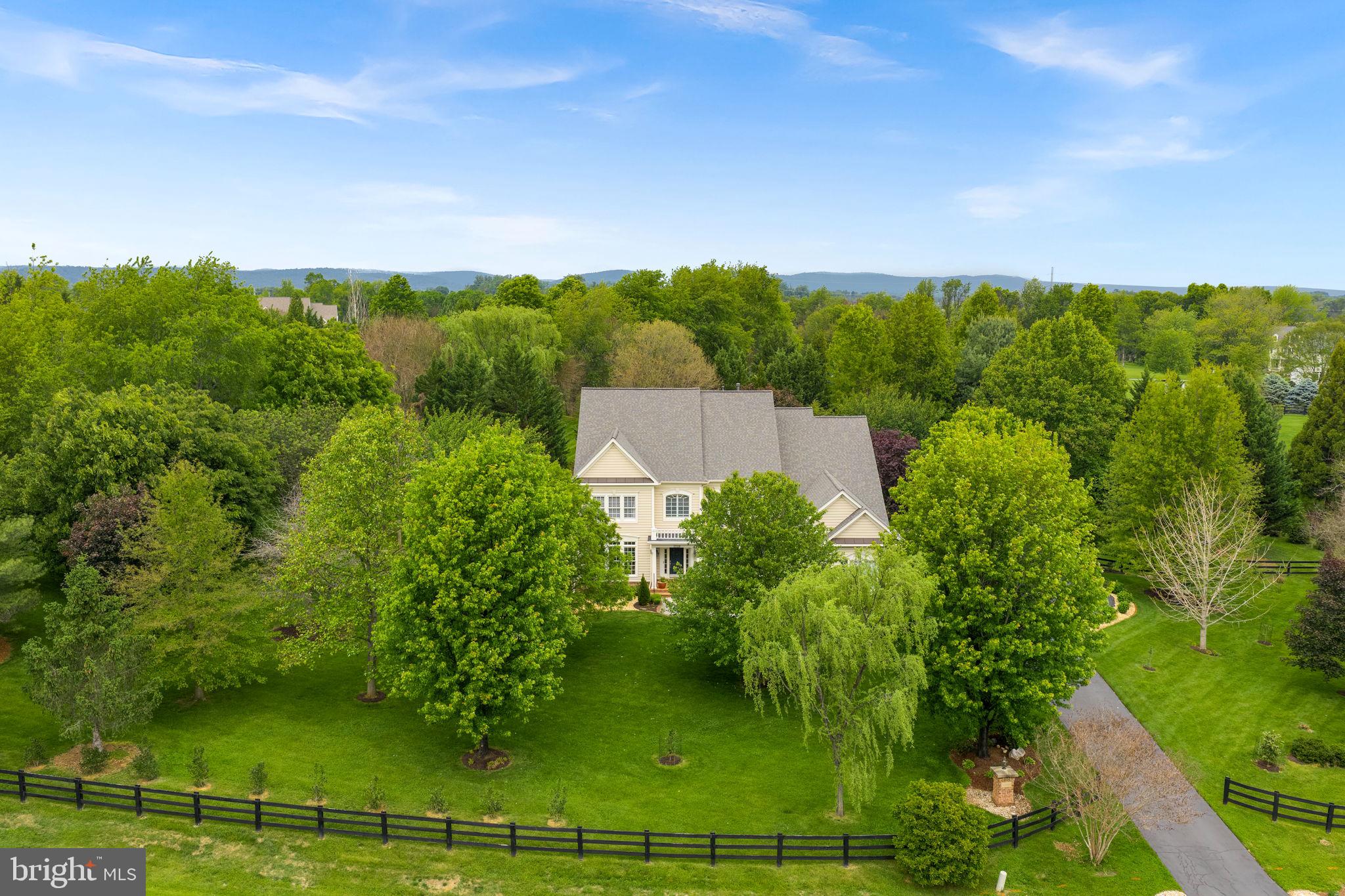 BROADOAK - Residential