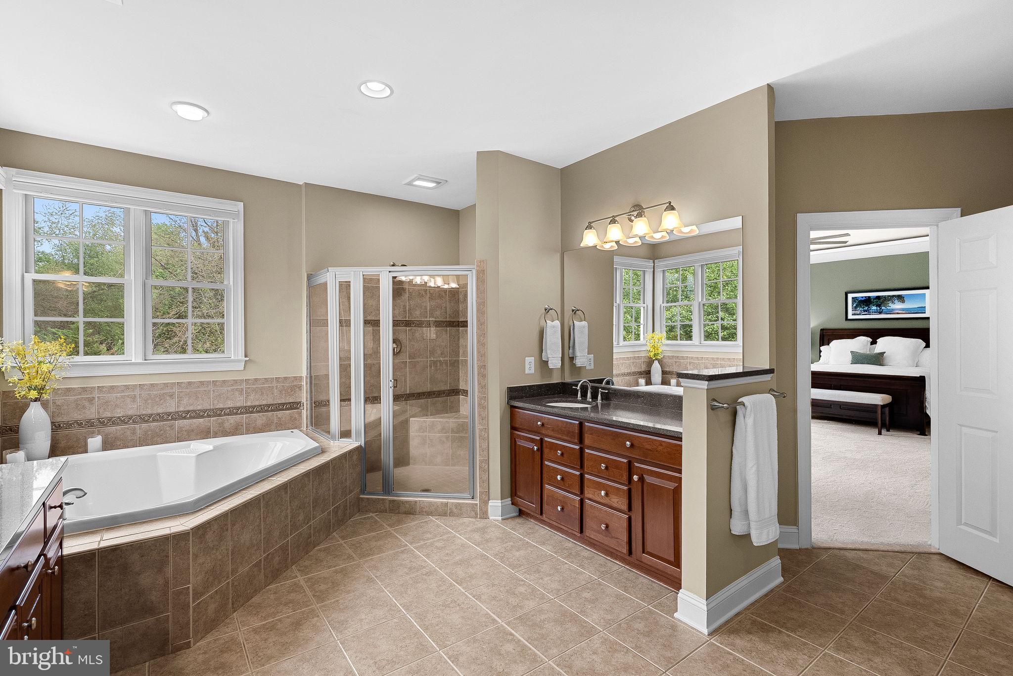 BROADOAK - Residential