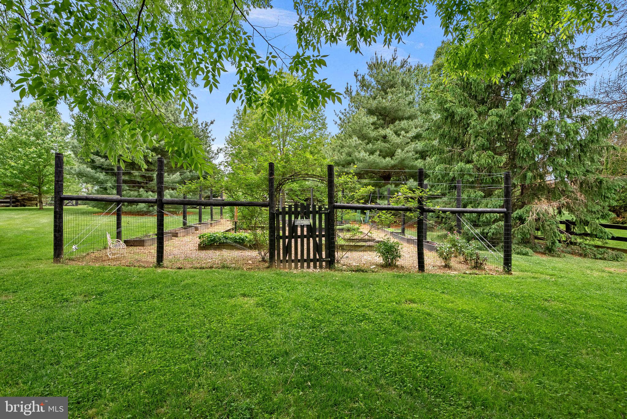 BROADOAK - Residential