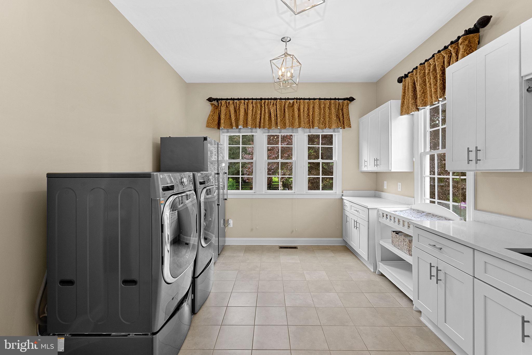 BROADOAK - Residential