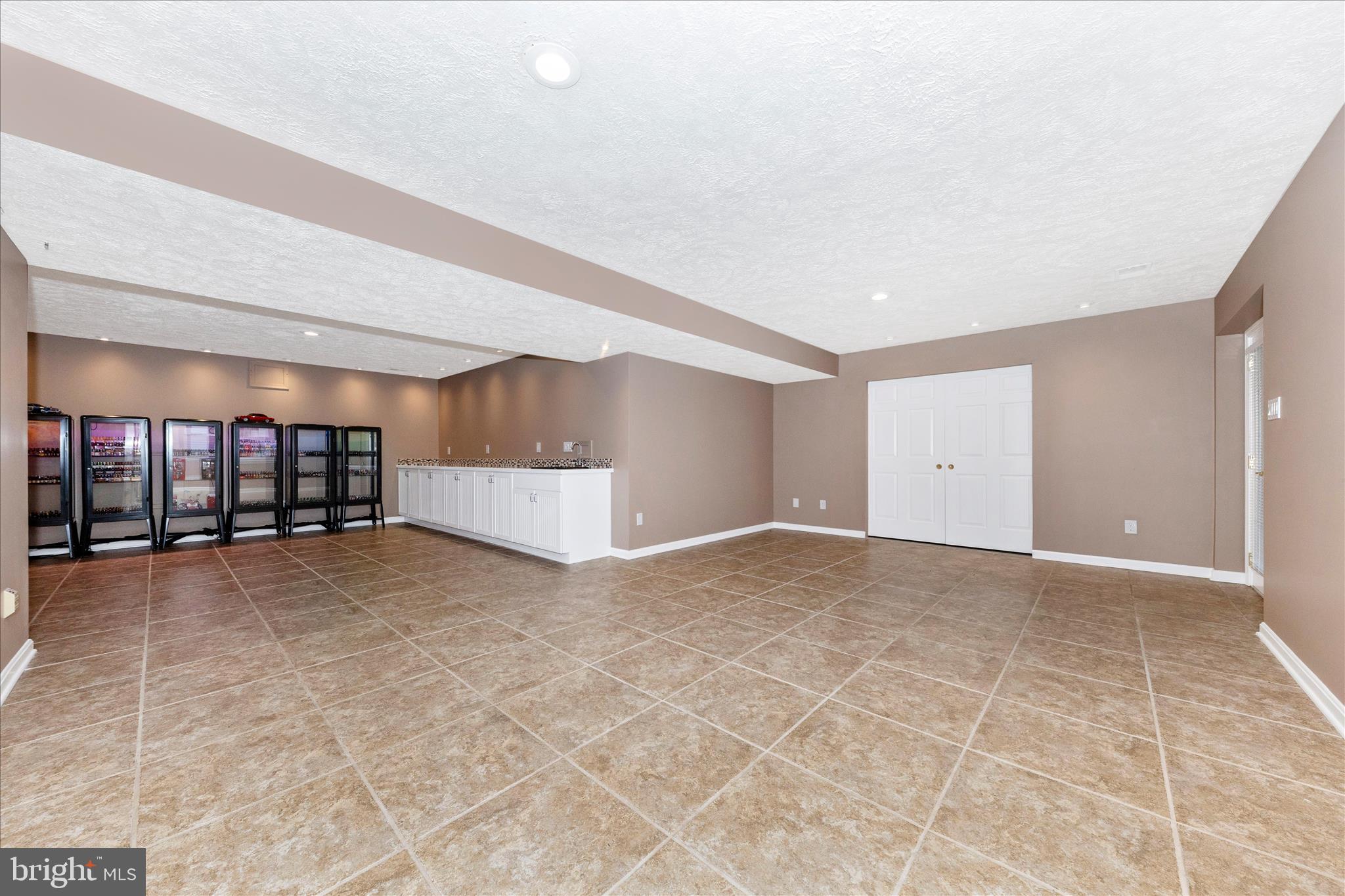 ASHBURN FARM - Residential