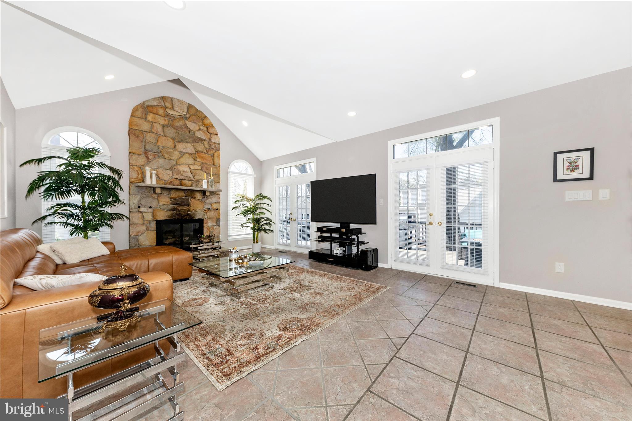 ASHBURN FARM - Residential