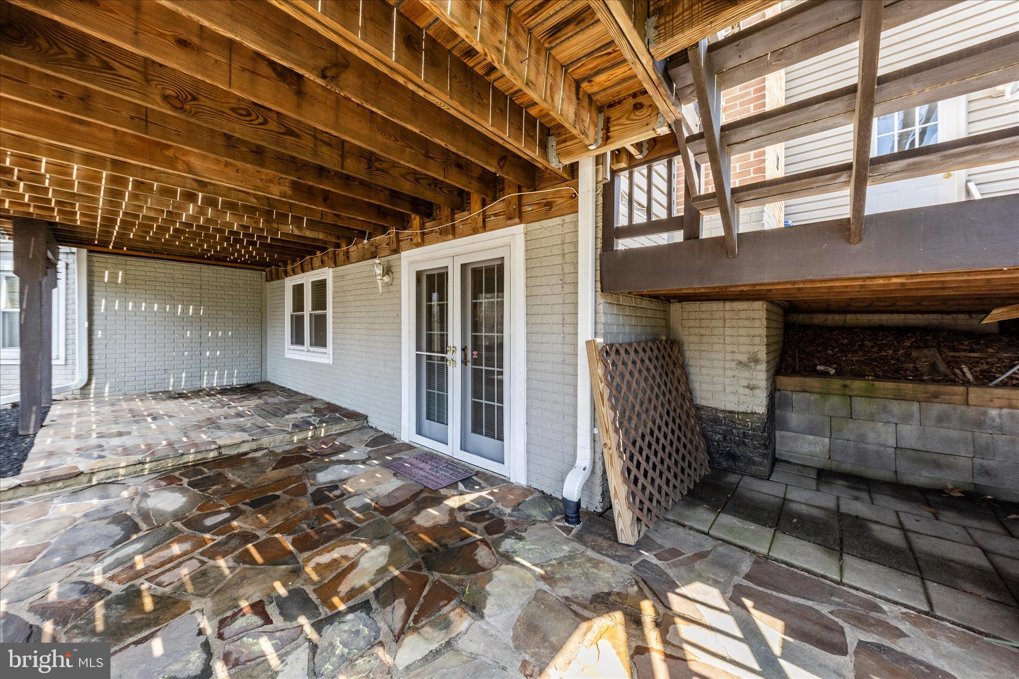 ASHBURN FARM - Residential