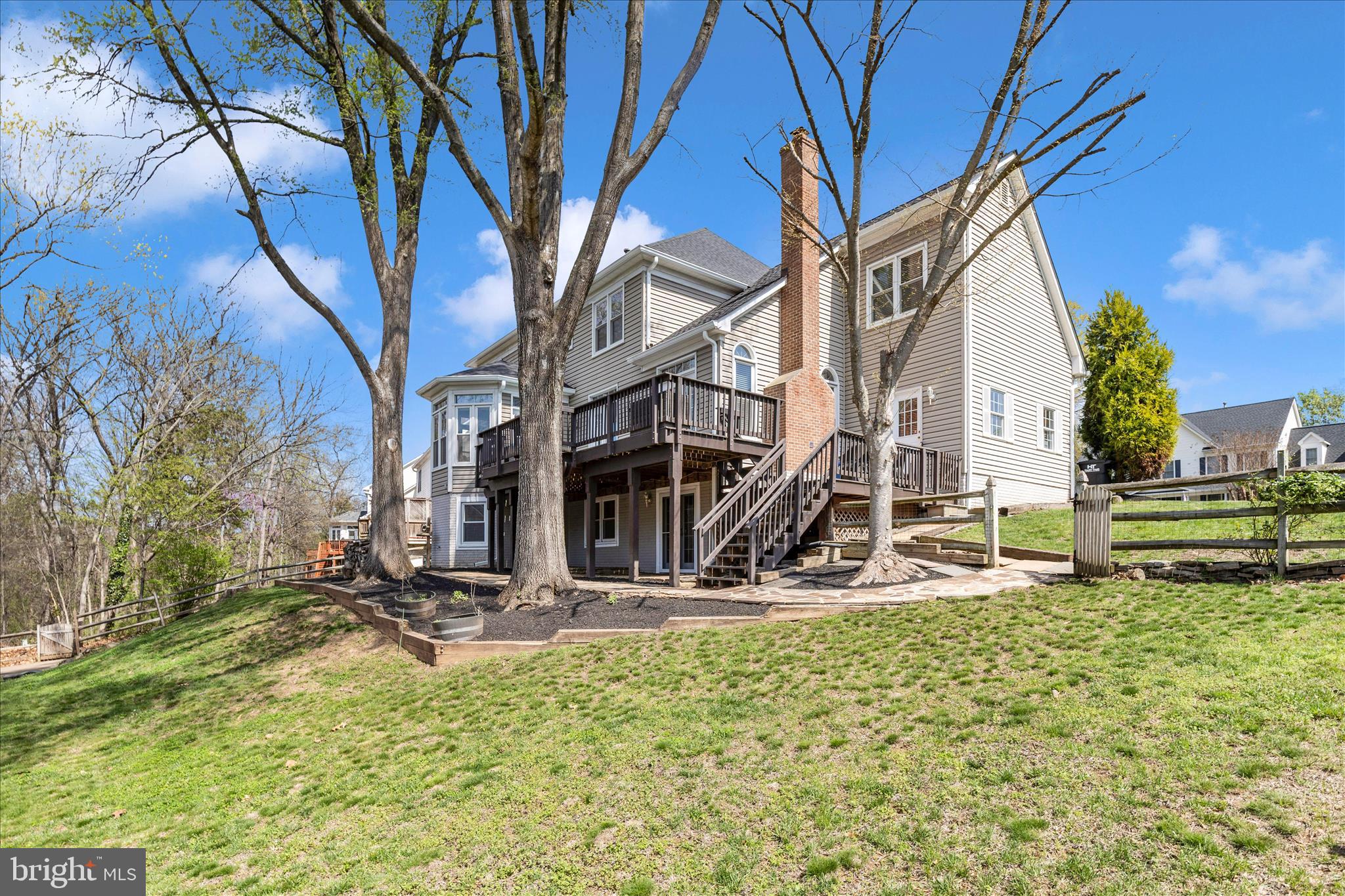 ASHBURN FARM - Residential