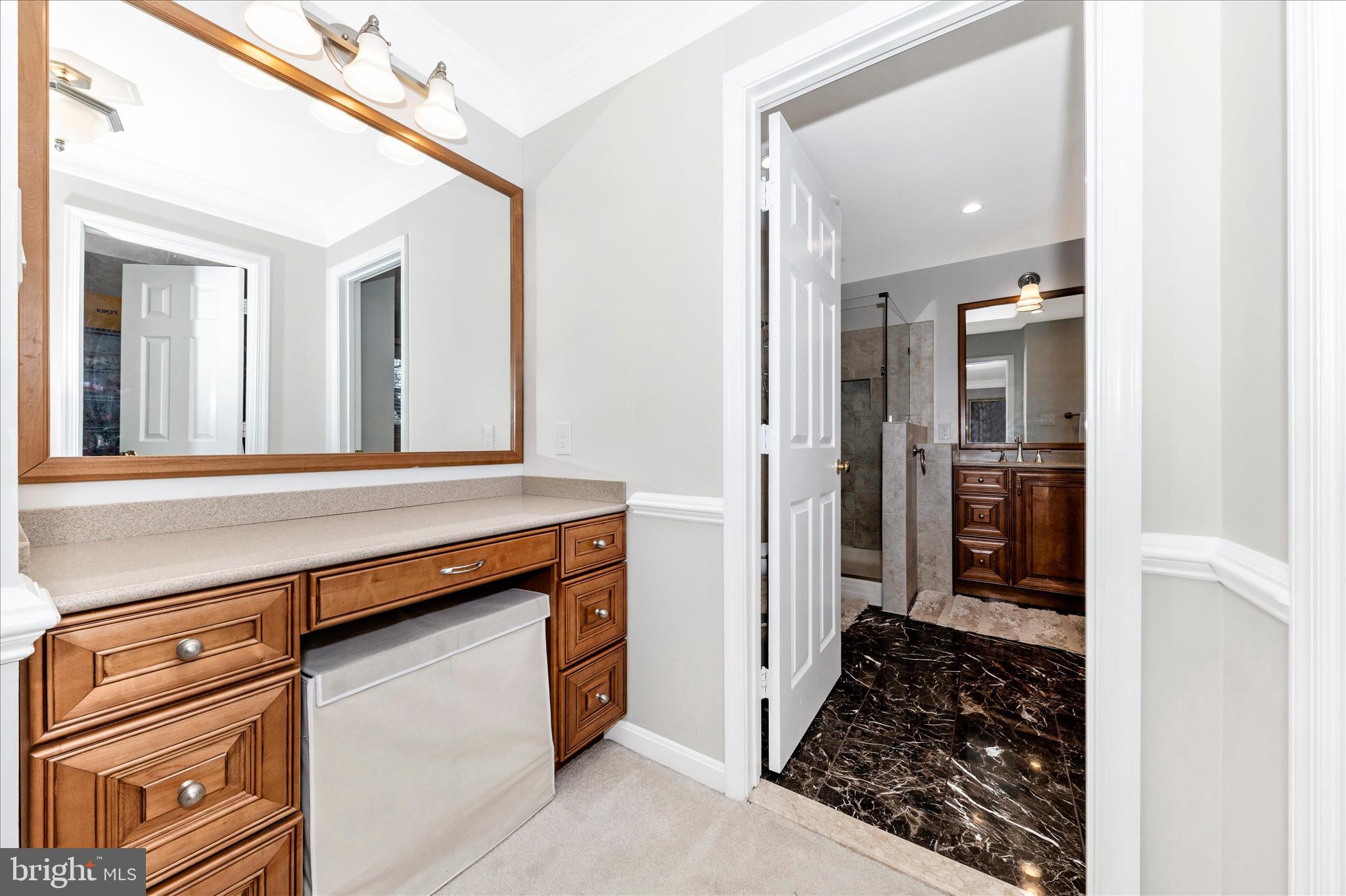 ASHBURN FARM - Residential