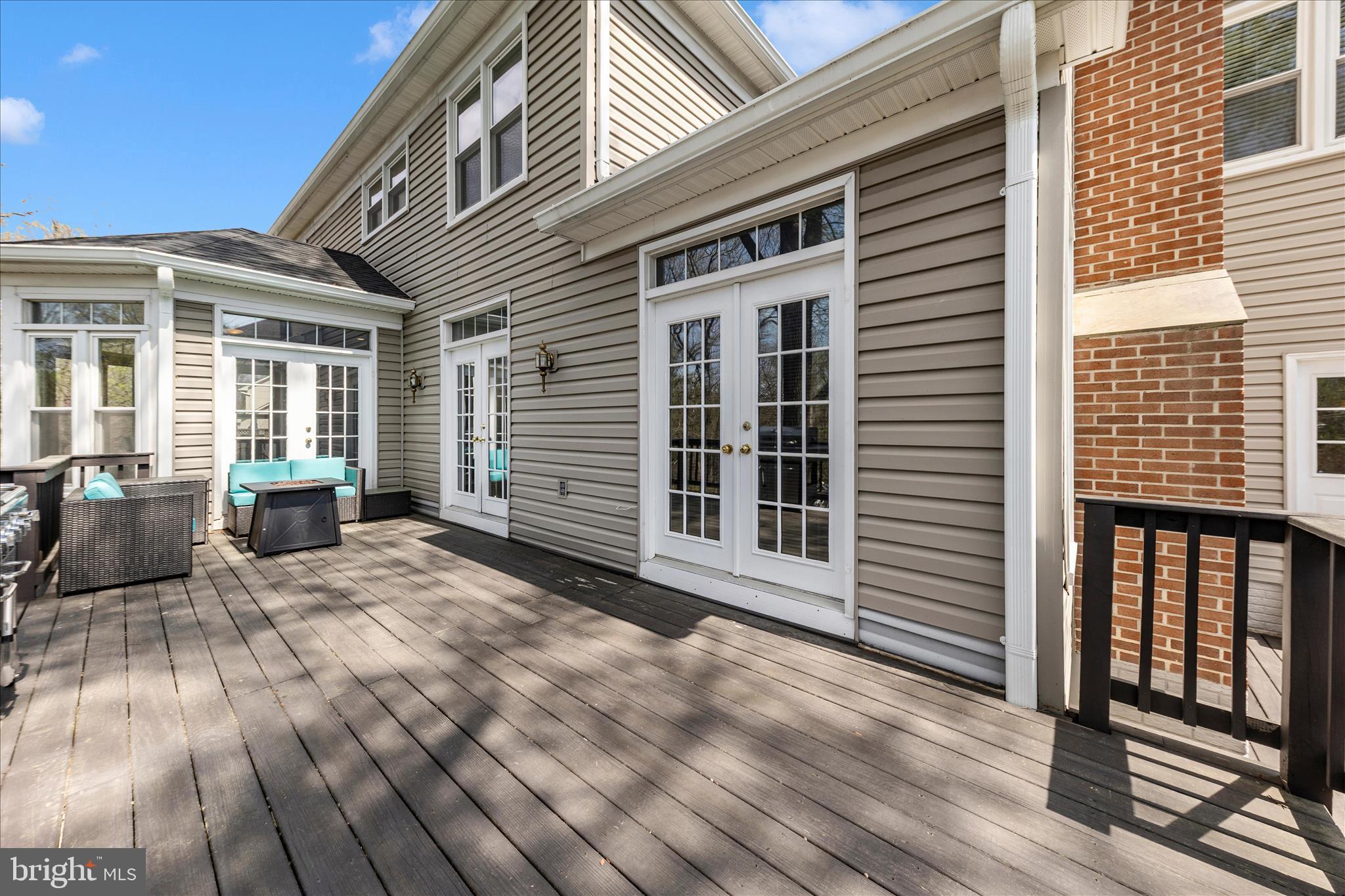 ASHBURN FARM - Residential