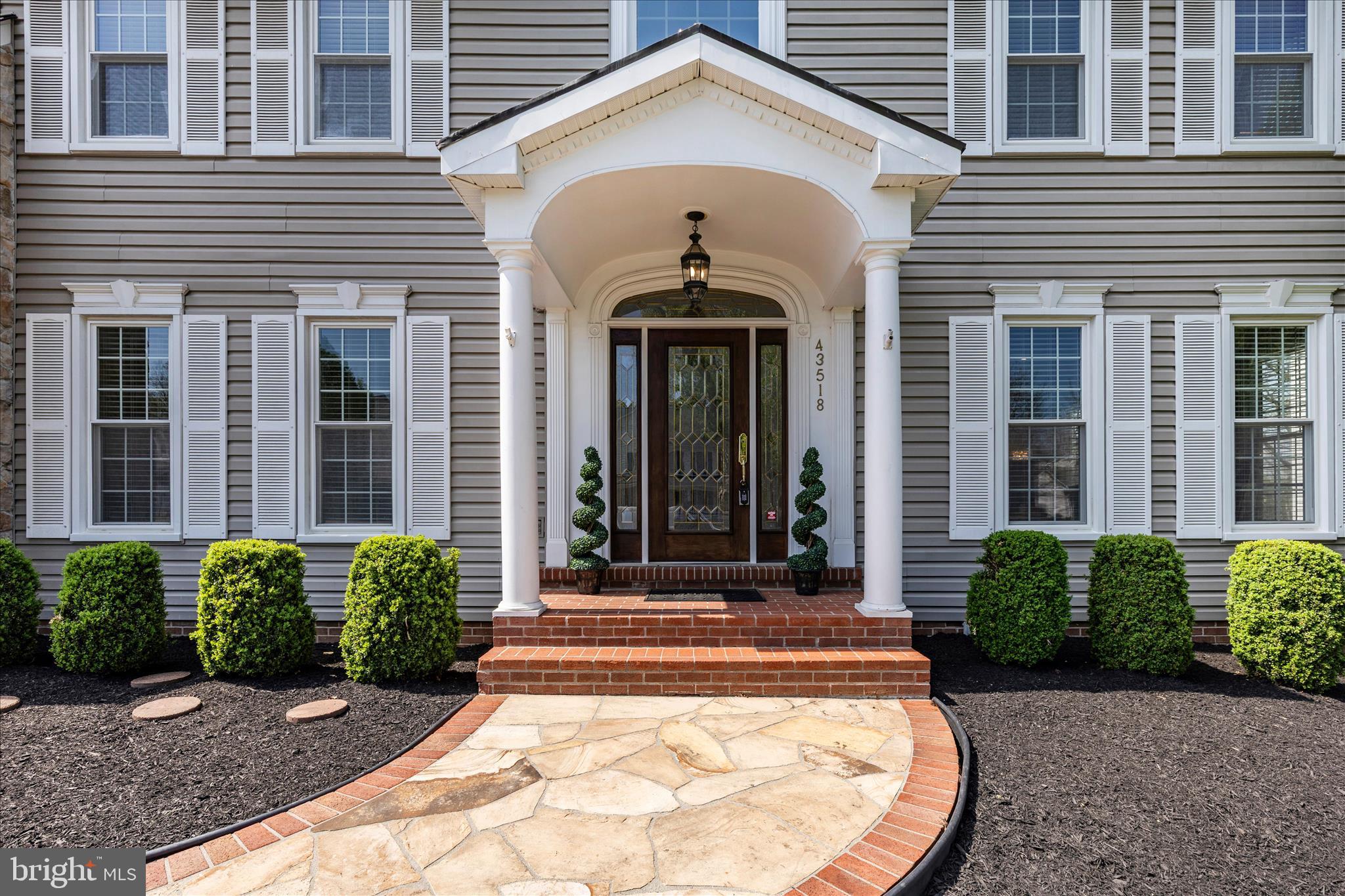 ASHBURN FARM - Residential