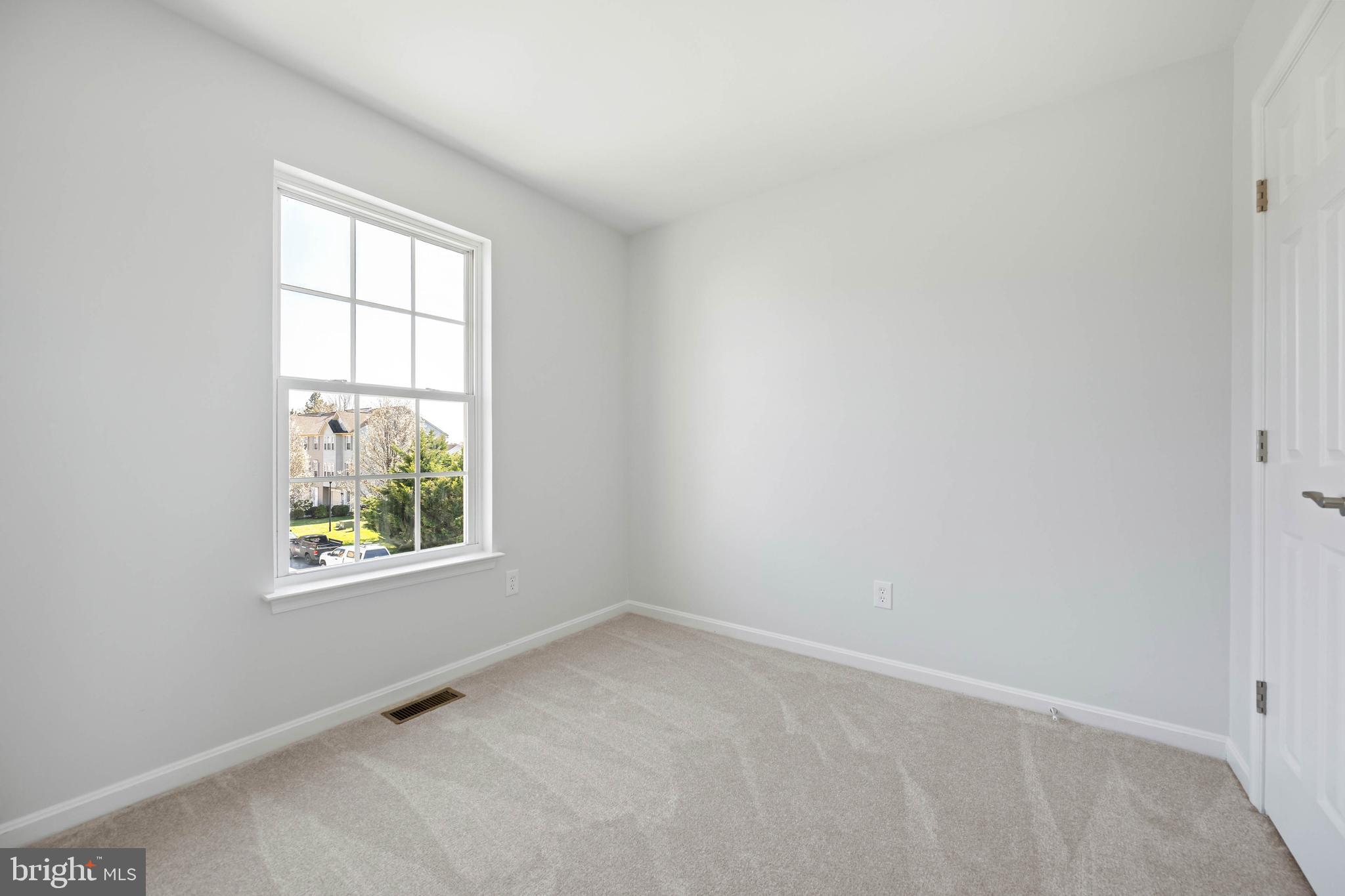 SHIPBUILDERS VILLAGE - Residential