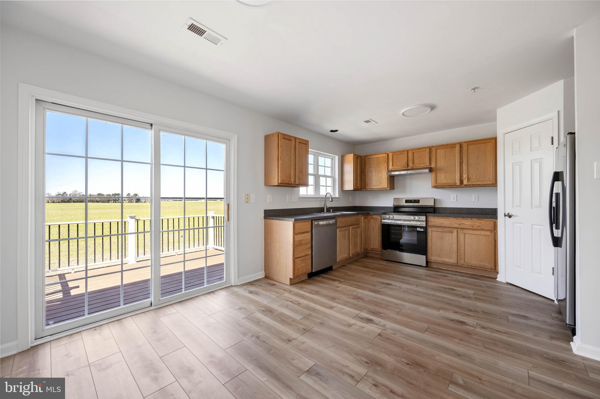 SHIPBUILDERS VILLAGE - Residential