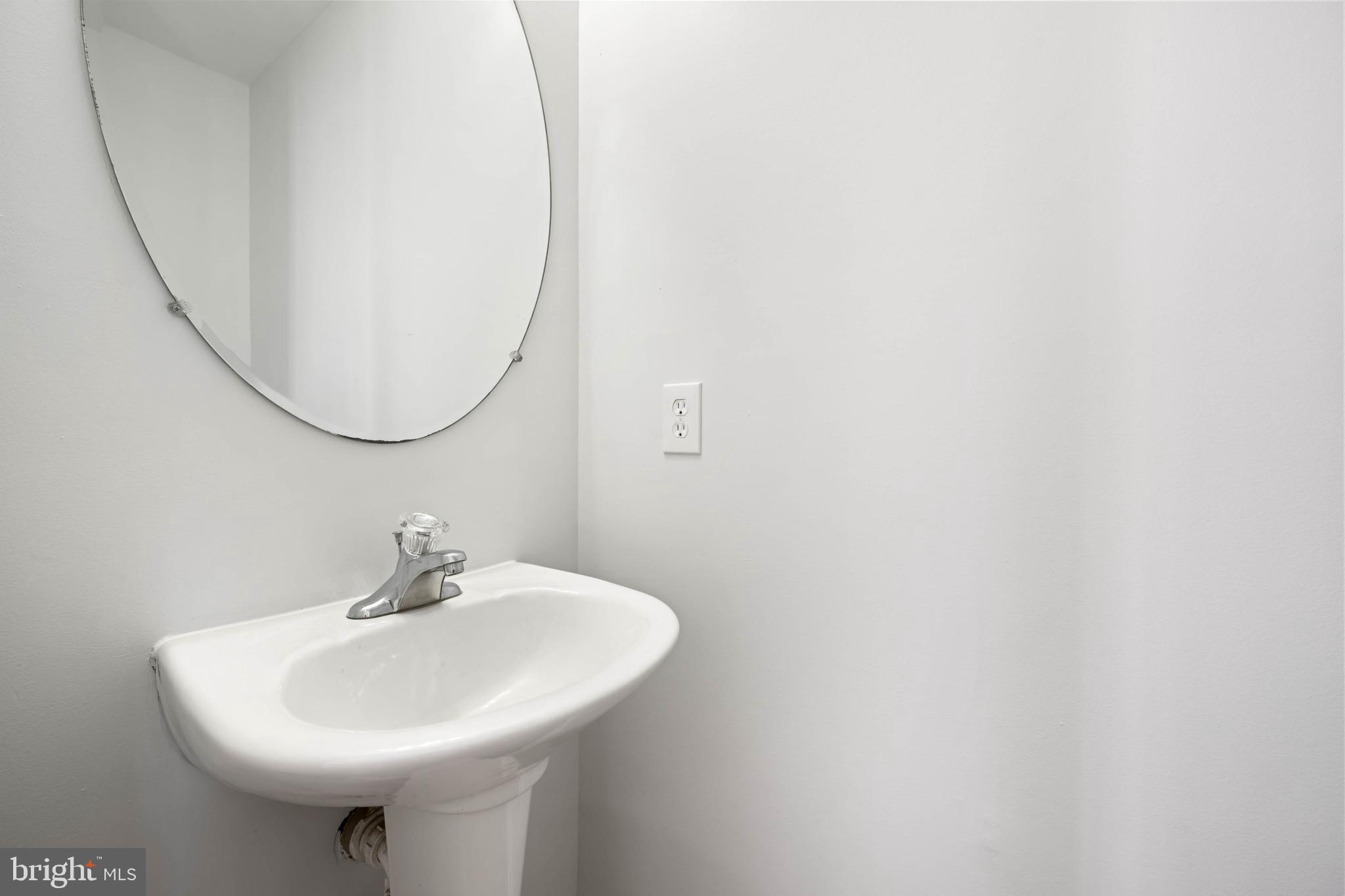 SHIPBUILDERS VILLAGE - Residential