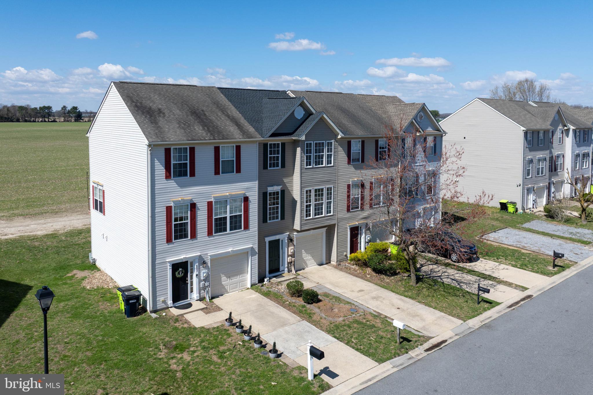 SHIPBUILDERS VILLAGE - Residential