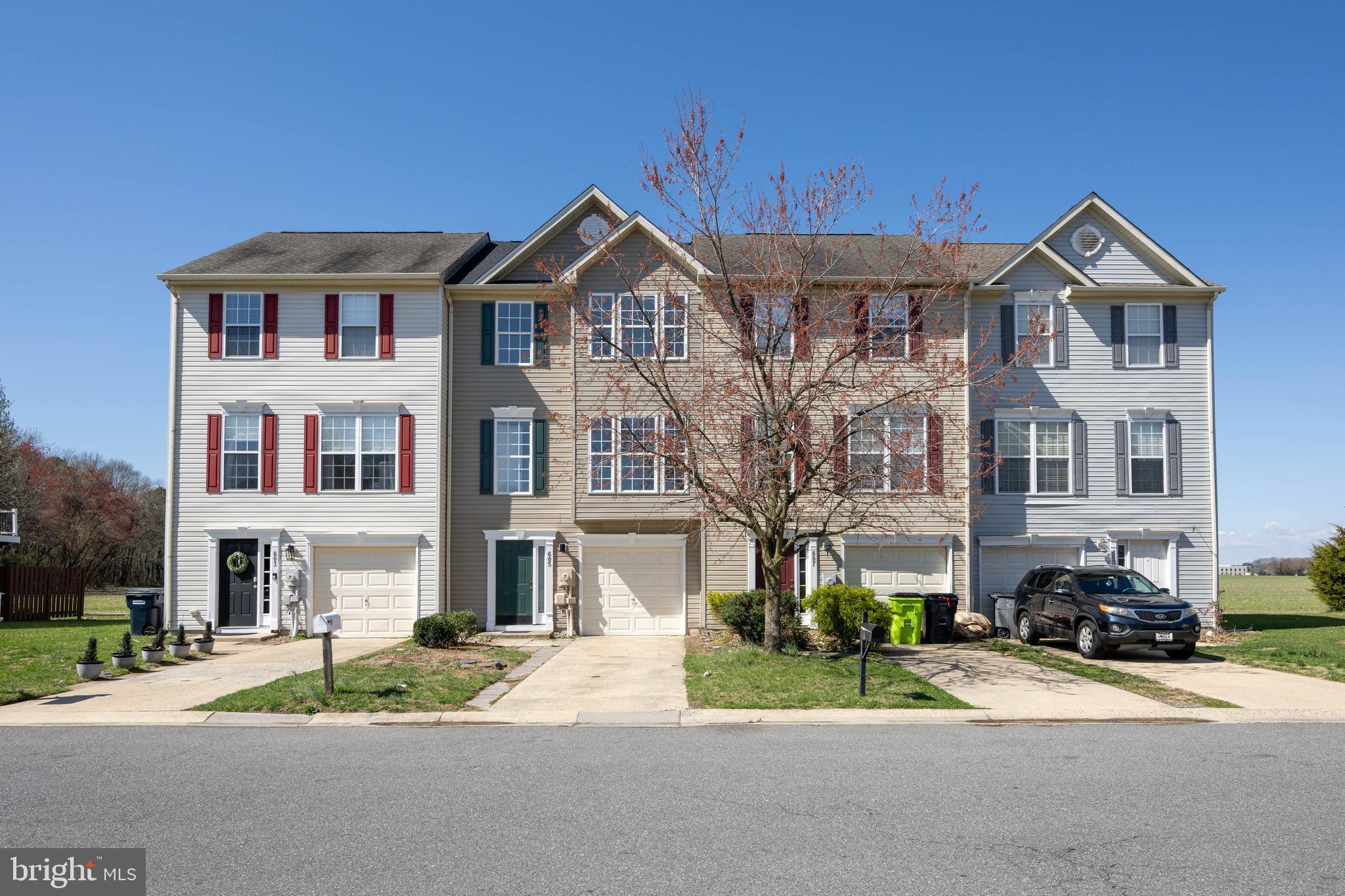 SHIPBUILDERS VILLAGE - Residential