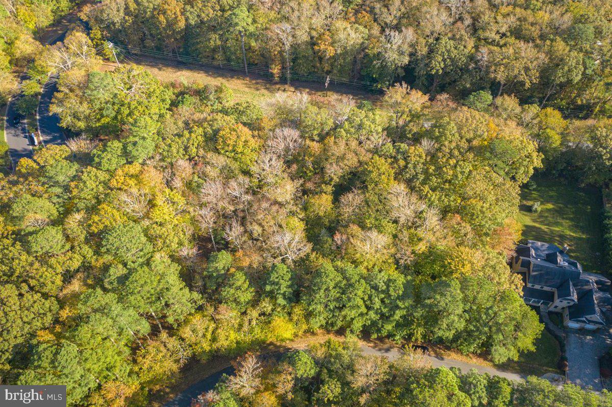 GOLF CLUB SHORES III - Land