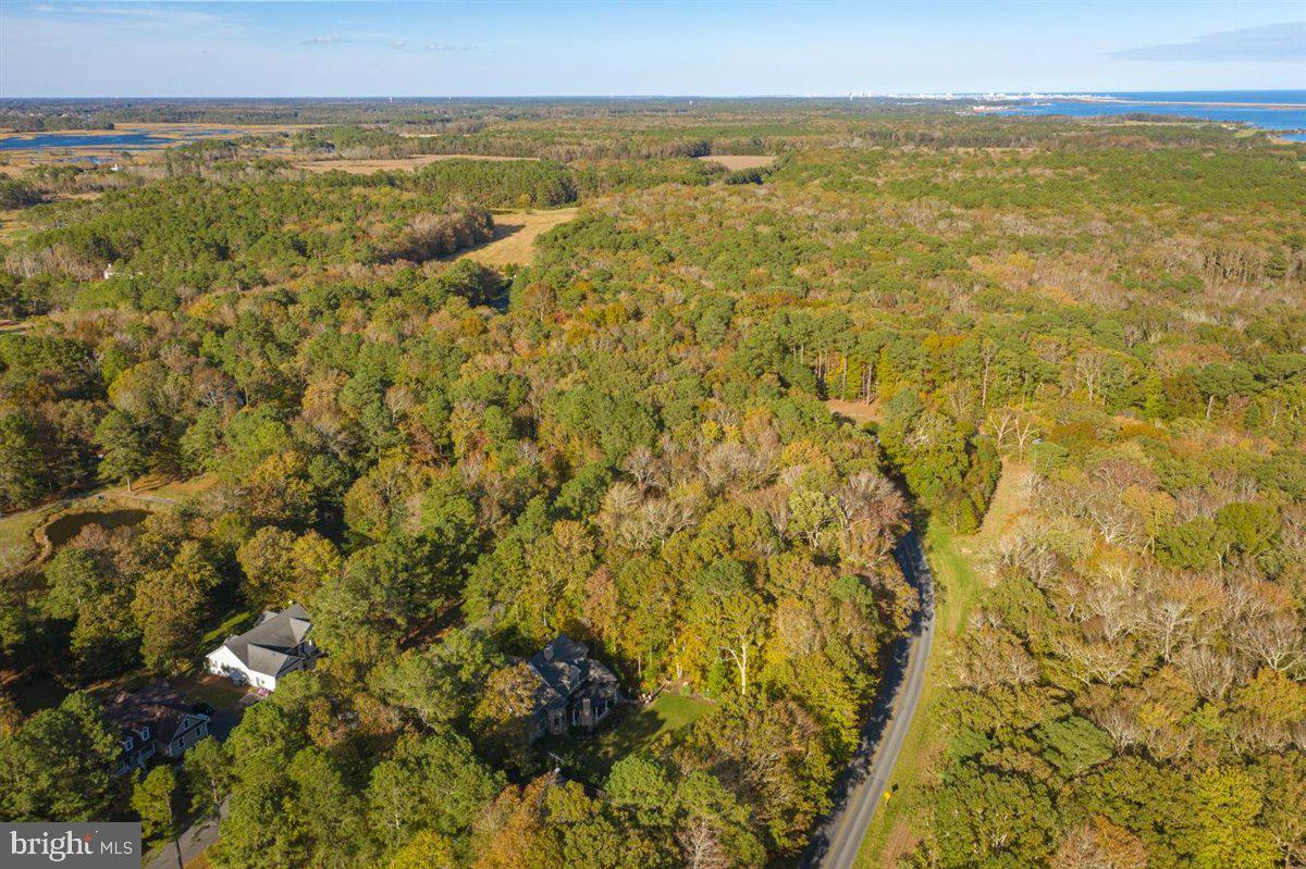 GOLF CLUB SHORES III - Land