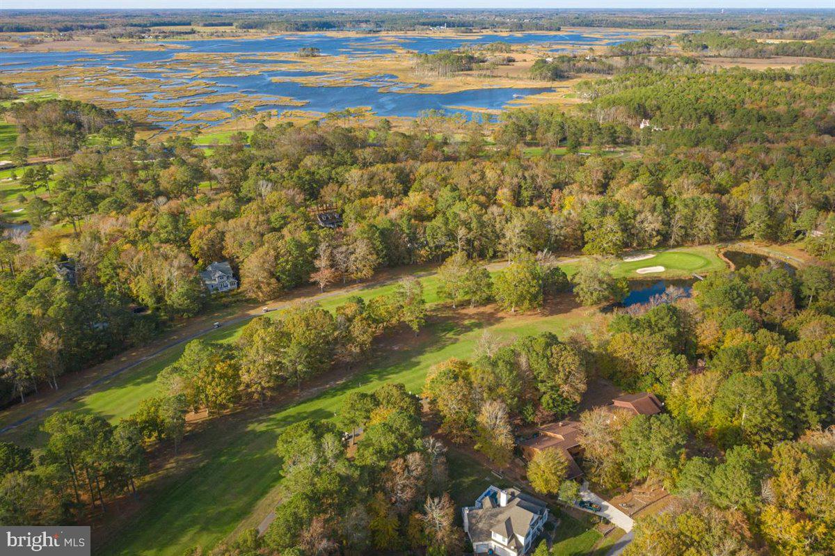 GOLF CLUB SHORES III - Land