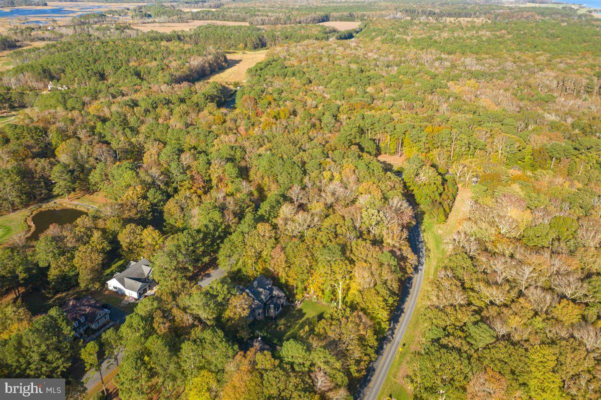 GOLF CLUB SHORES III - Land