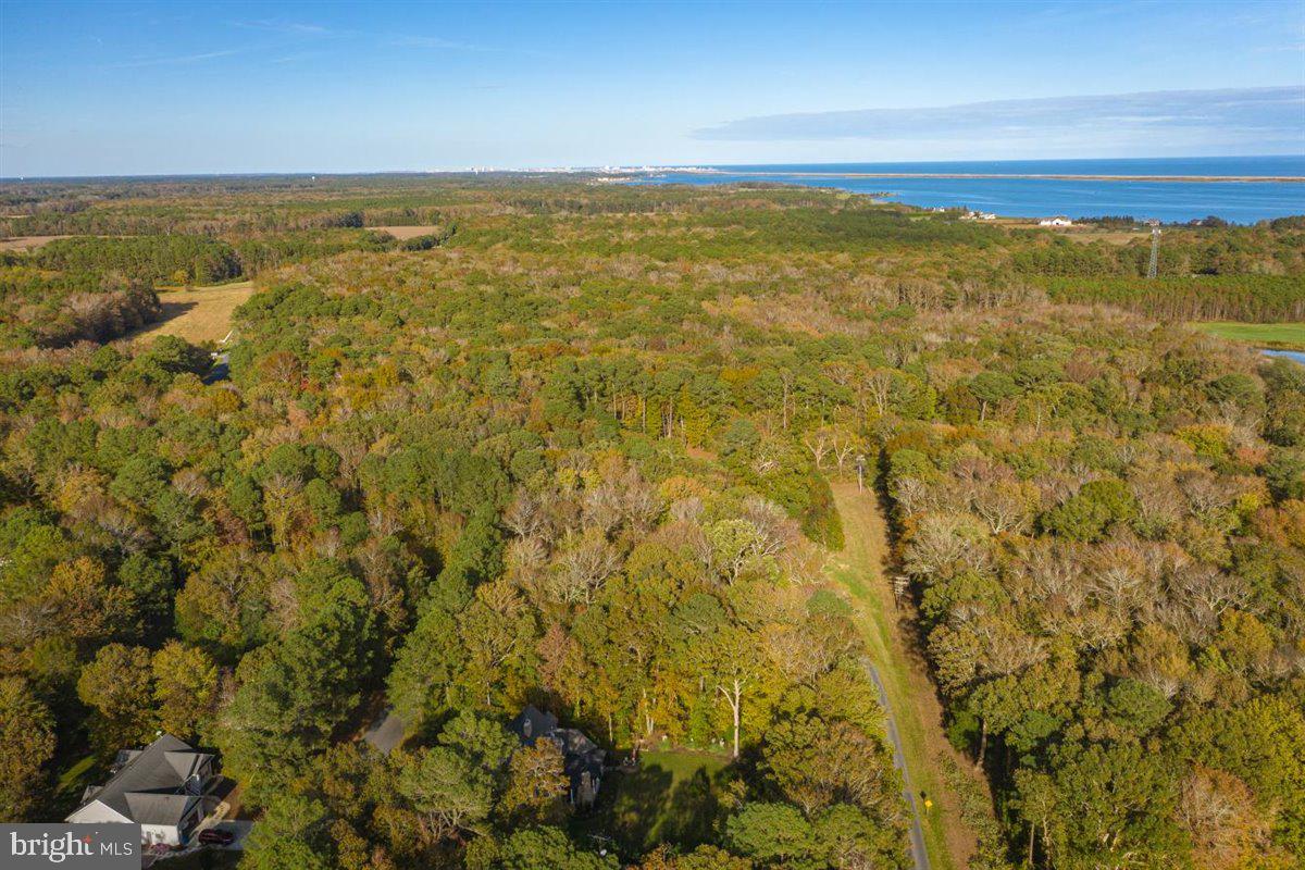 GOLF CLUB SHORES III - Land