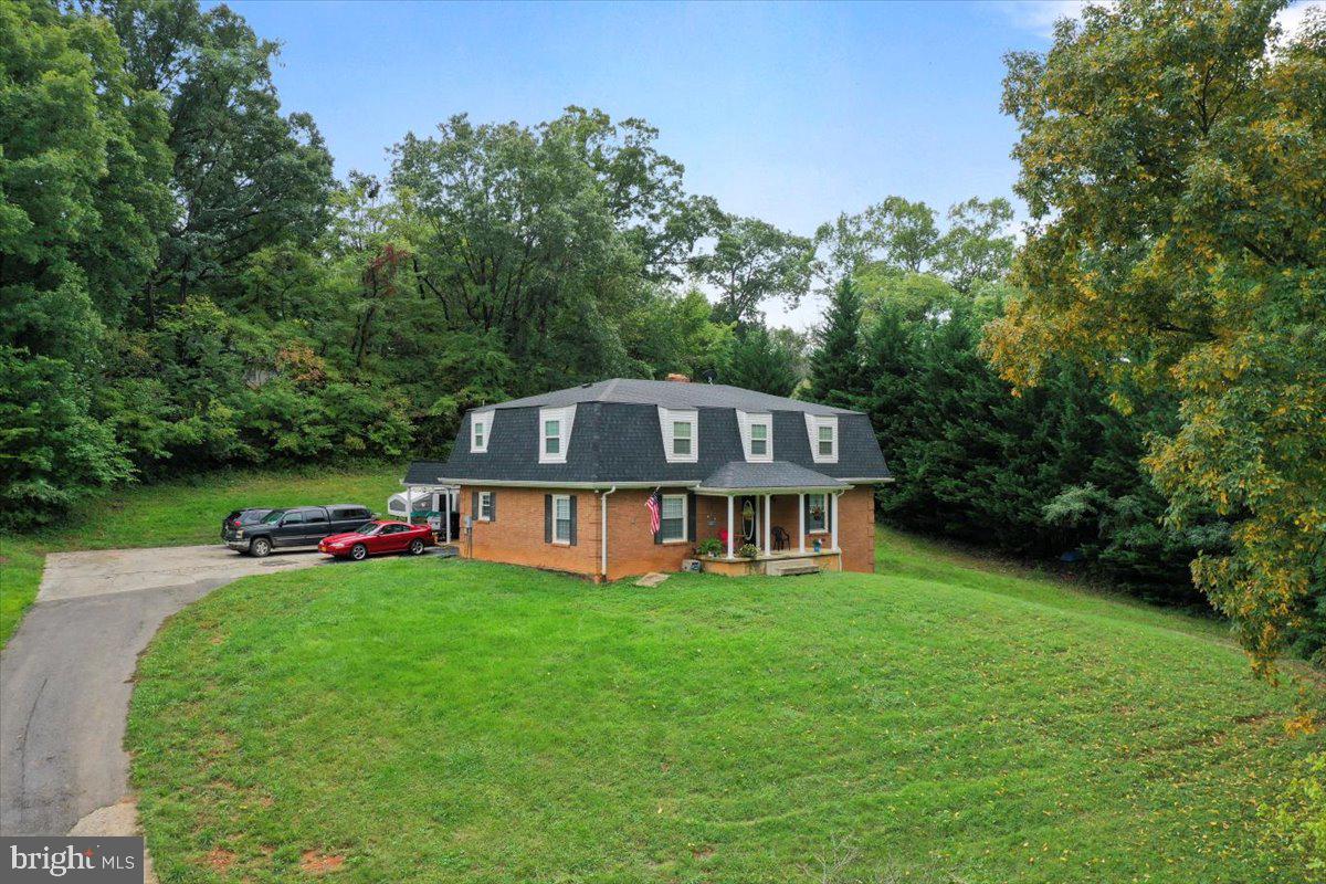 HOLLY HILL - Residential