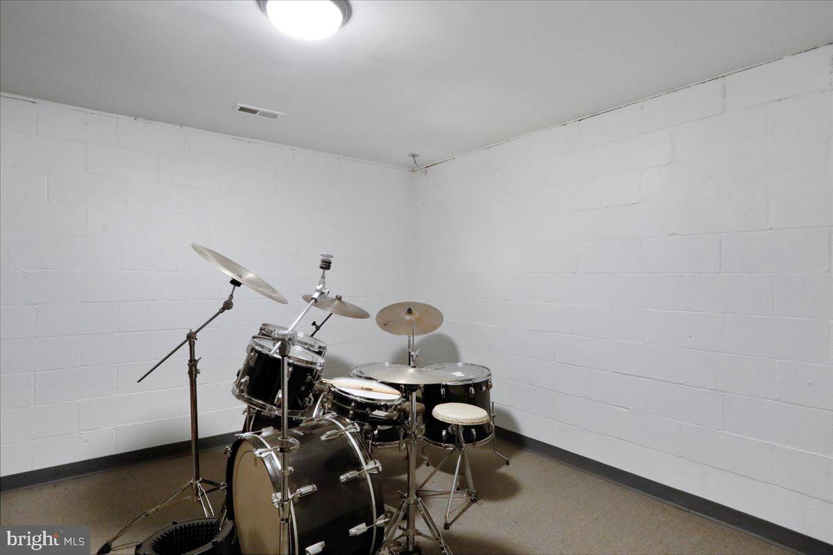 HOLLY HILL - Residential