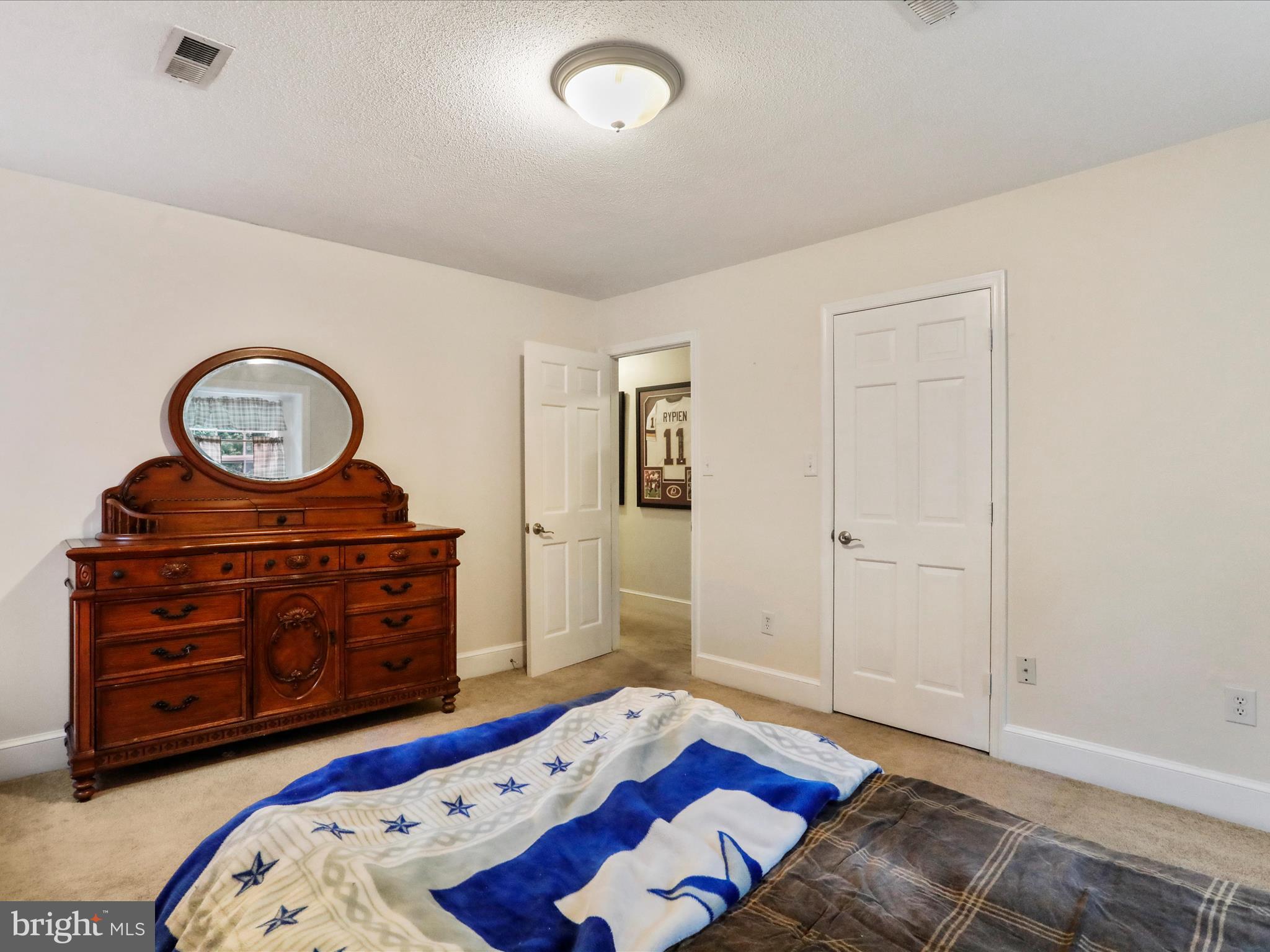 HOLLY HILL - Residential